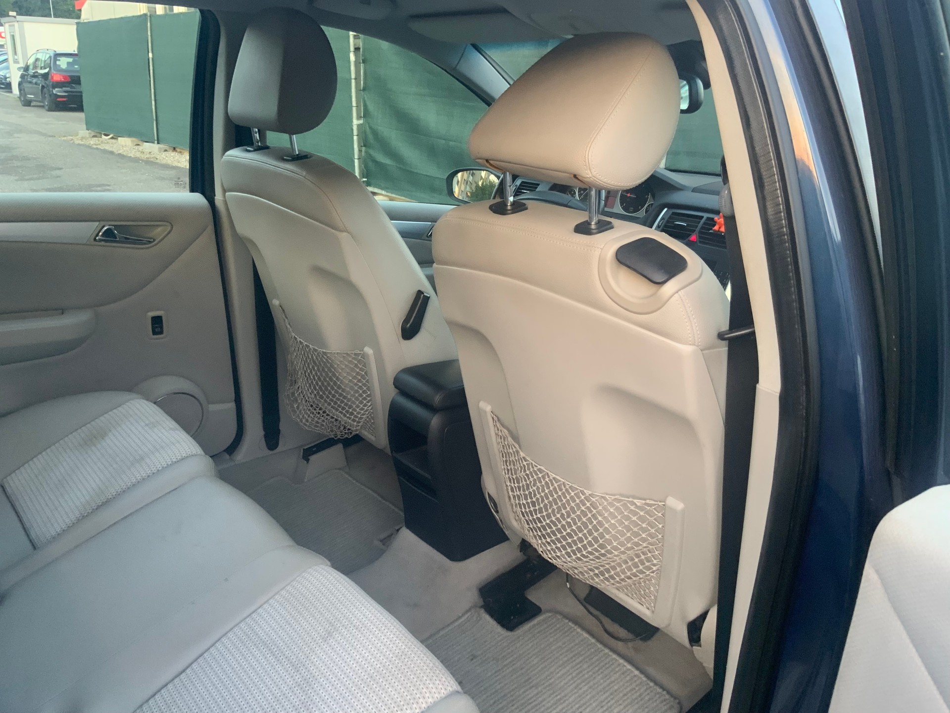 MERCEDES-BENZ B 180 CDI-image-10