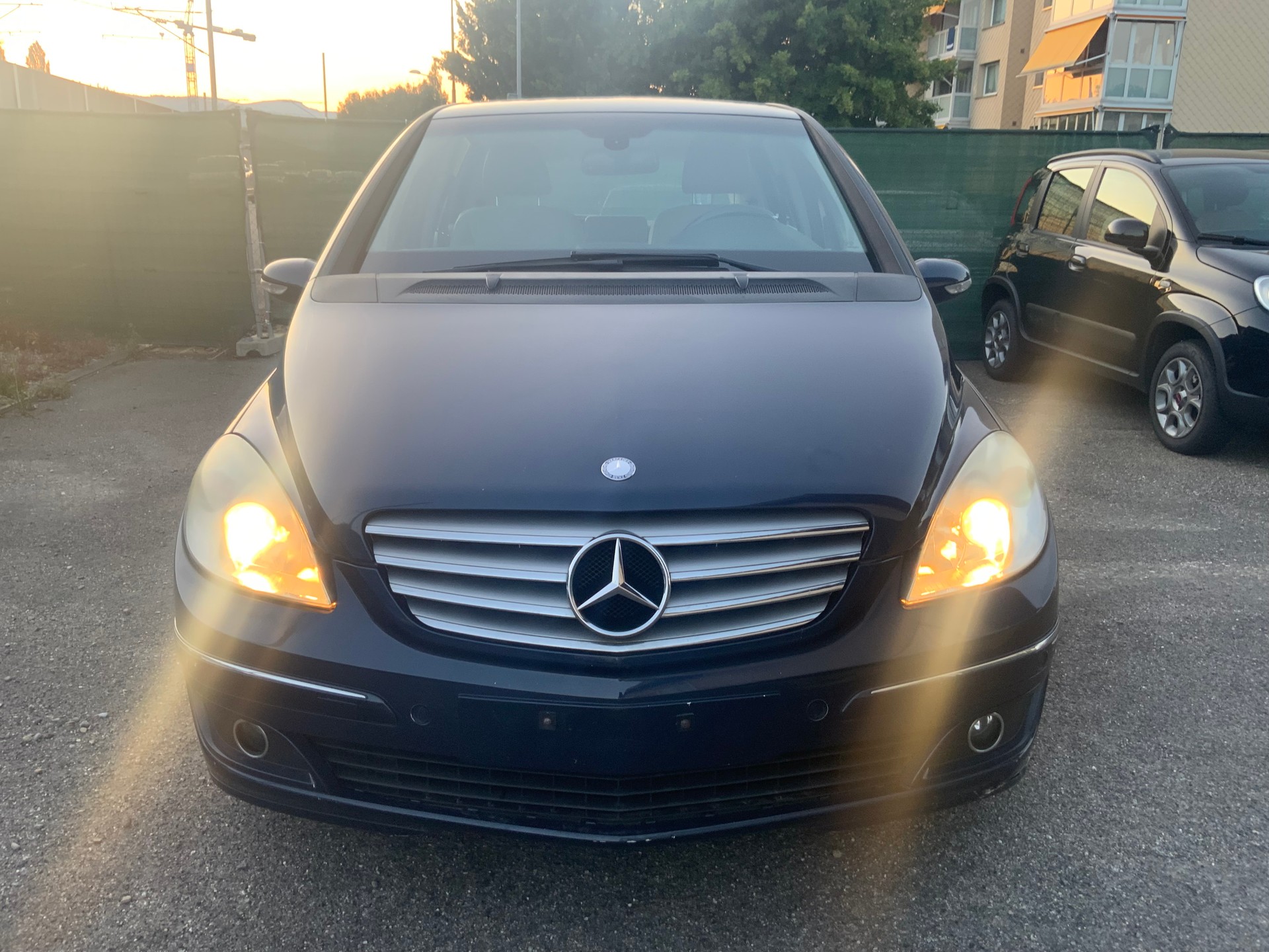 MERCEDES-BENZ B 180 CDI-image-0