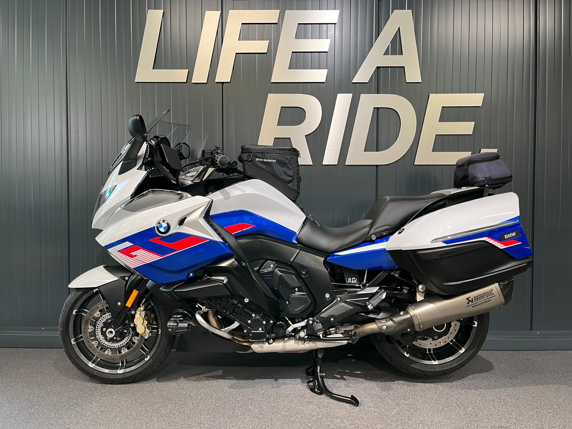 BMW K 1600 GT-showroom-element-2