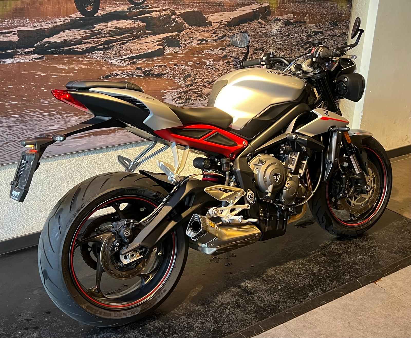 TRIUMPH Street Triple R 765 ABS-image-5
