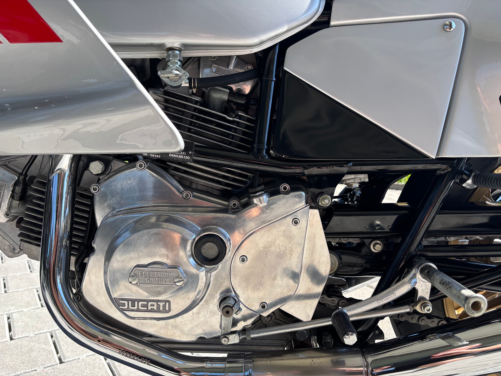 DUCATI Pantah 600-image-6