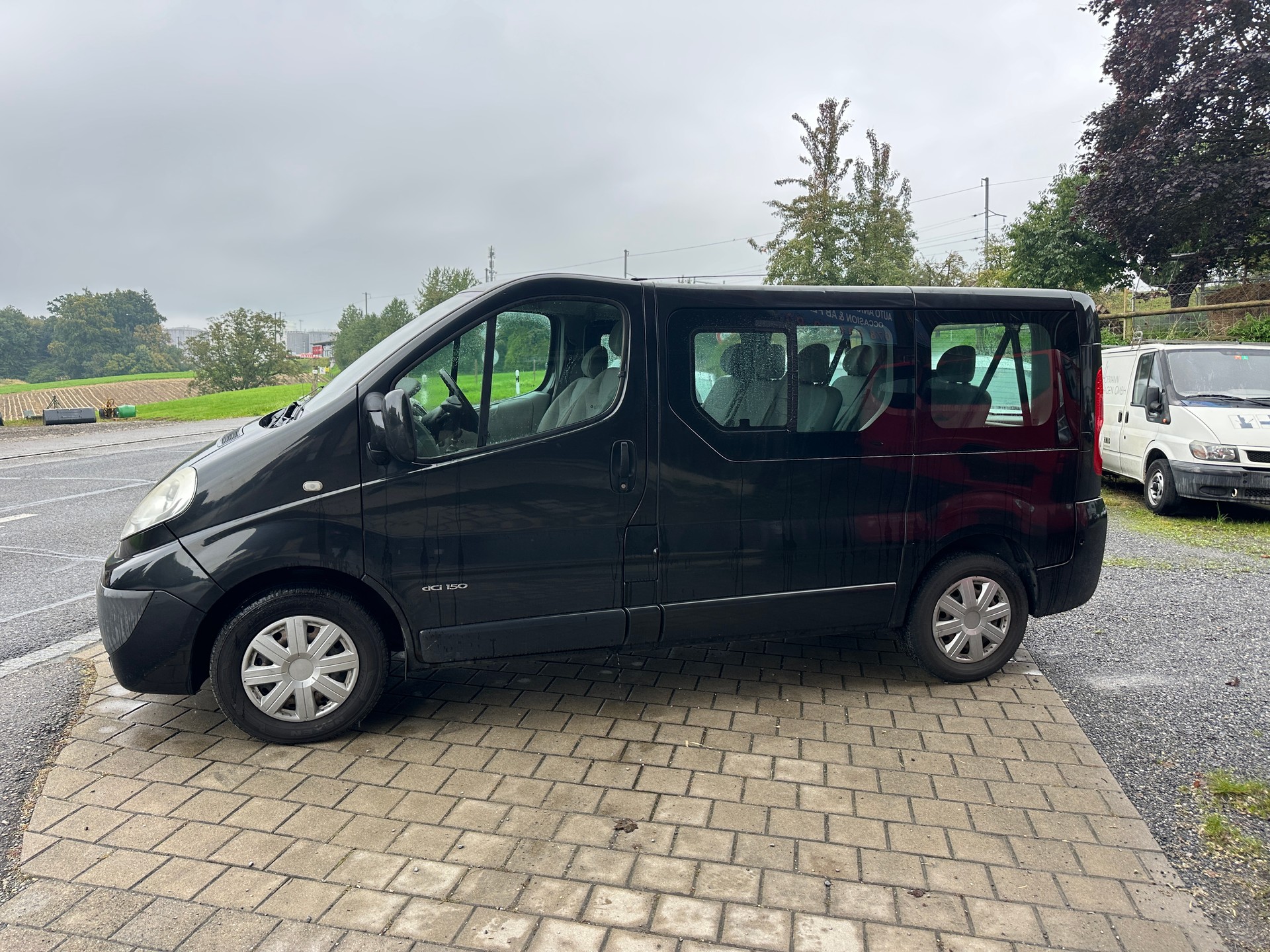 NISSAN Primastar Avantour 2.5dCi 150 Premium 8Pl-image-3