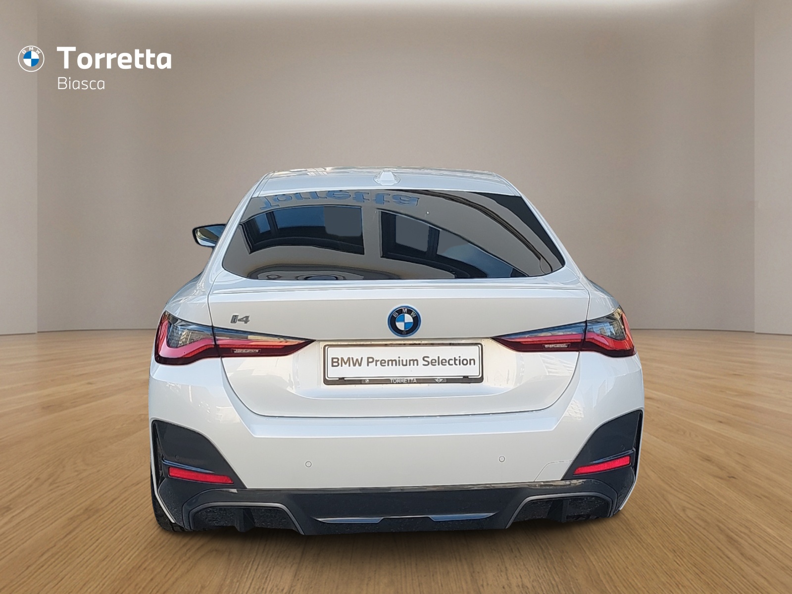 BMW i4 eDrive 40 M Sport-image-4