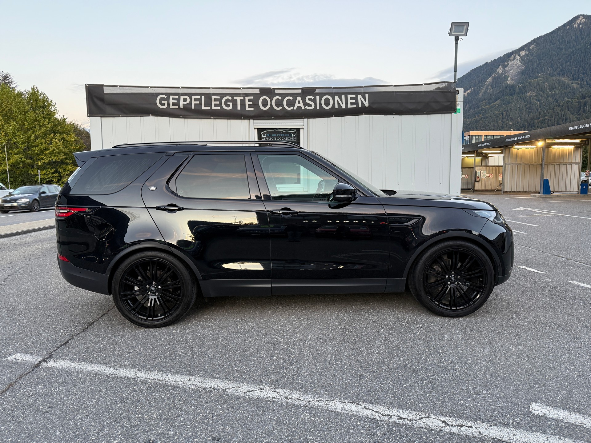 LAND ROVER Discovery 2.0 Si4 HSE Automatic 7 PLàTZER-image-2