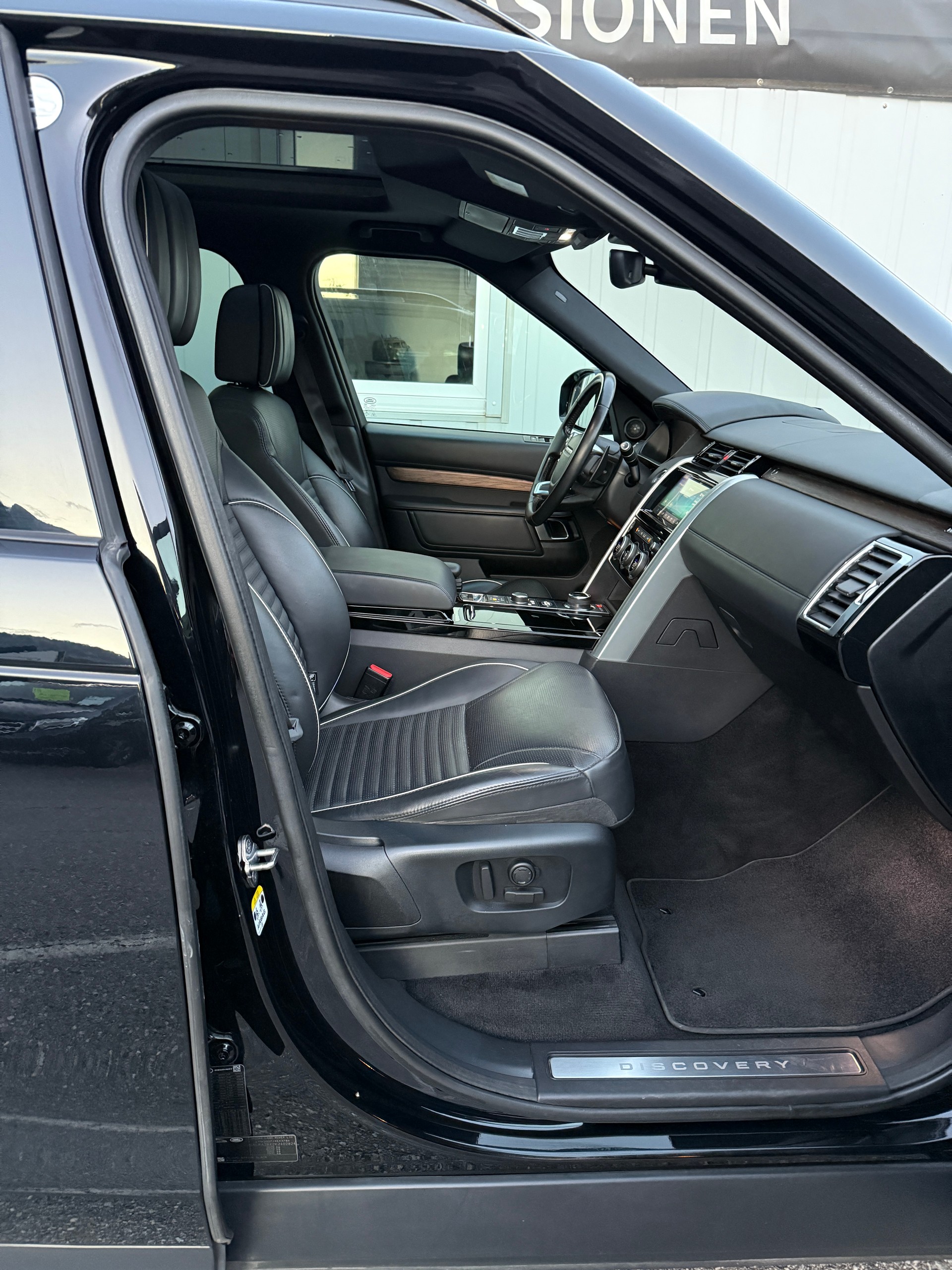 LAND ROVER Discovery 2.0 Si4 HSE Automatic 7 PLàTZER-image-16