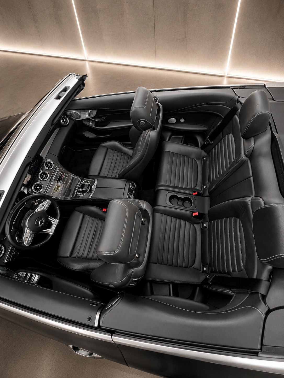 MERCEDES-BENZ C 43 Cabriolet AMG 4Matic 9G-Tronic-image-9