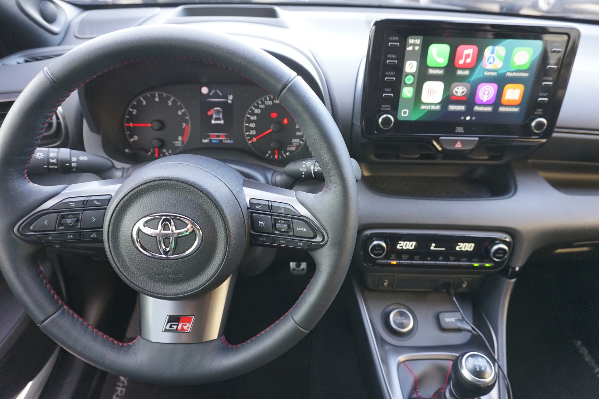 TOYOTA Yaris 1.6 Turbo 4x4 GR Sport Premium 261PS-image-16