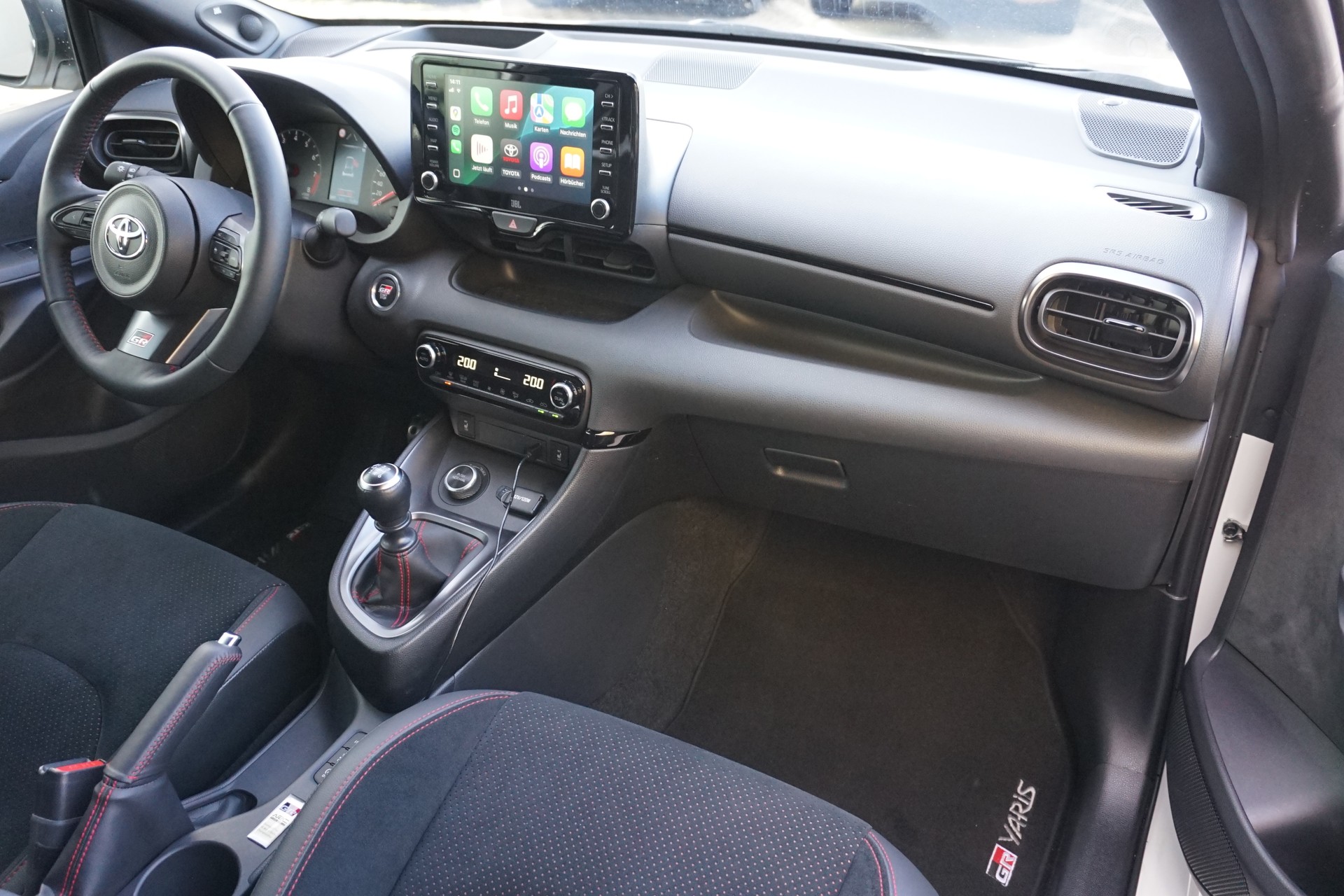 TOYOTA Yaris 1.6 Turbo 4x4 GR Sport Premium 261PS-image-18