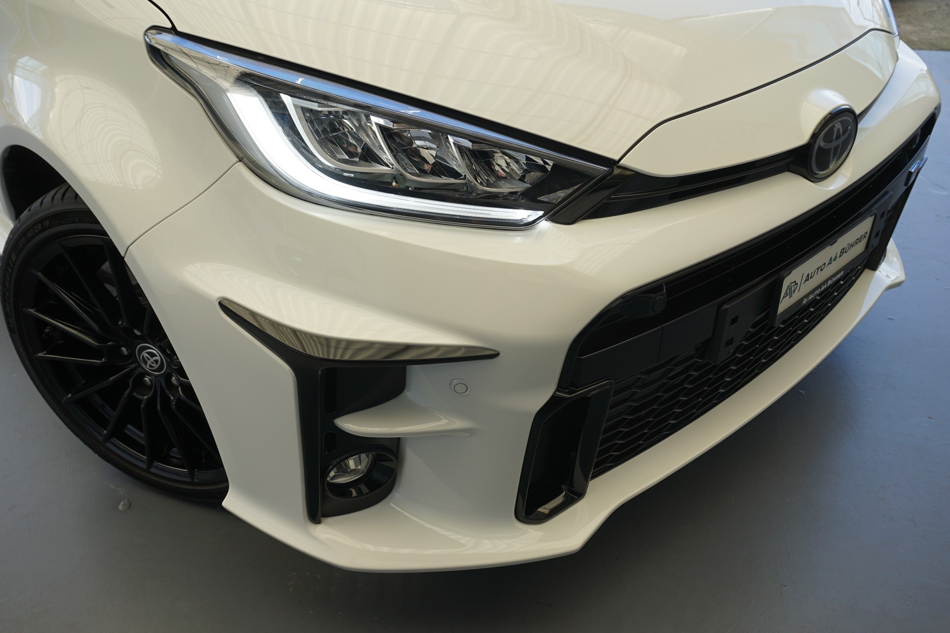TOYOTA Yaris 1.6 Turbo 4x4 GR Sport Premium 261PS-image-11