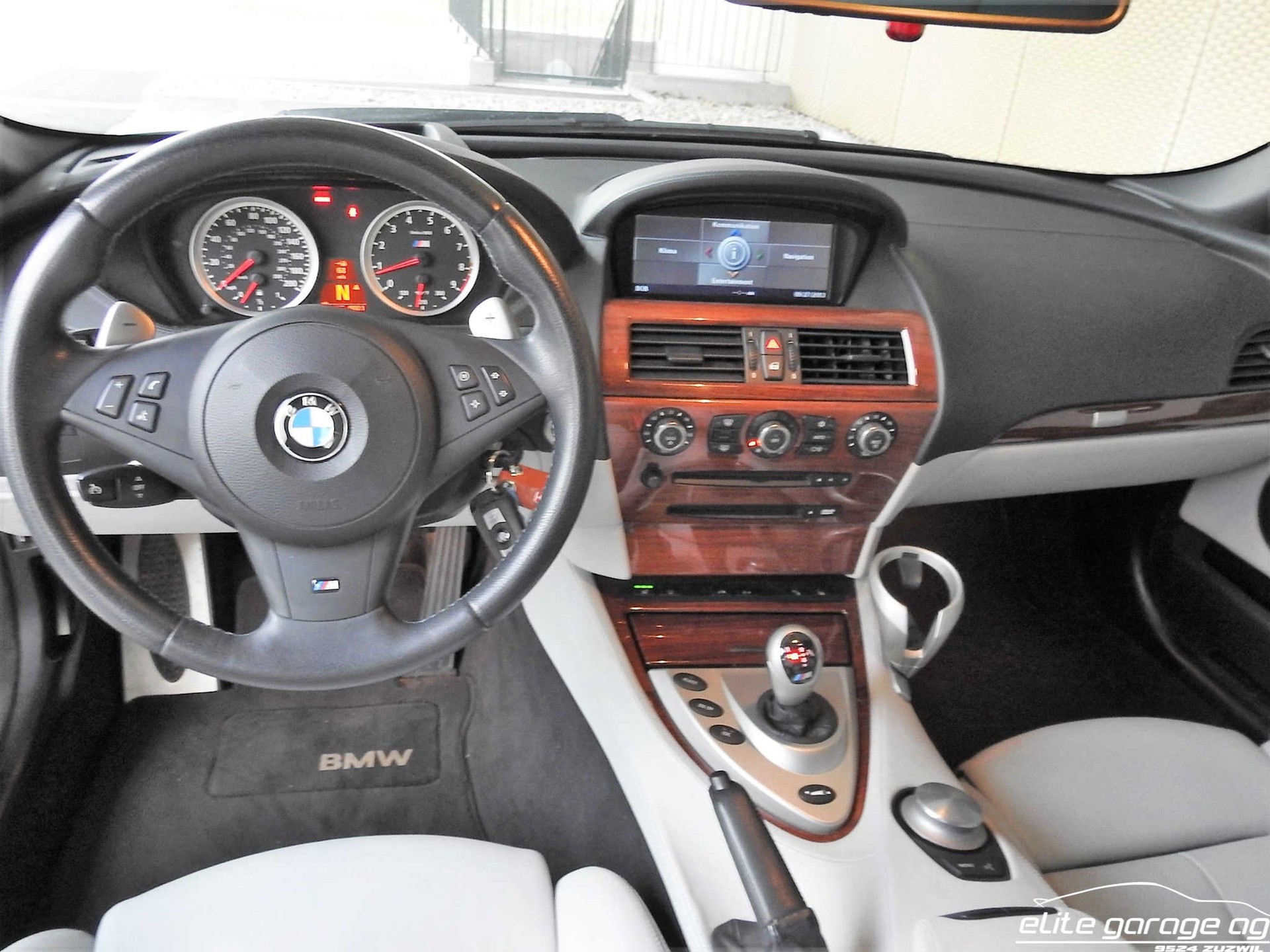 BMW M6-image-9