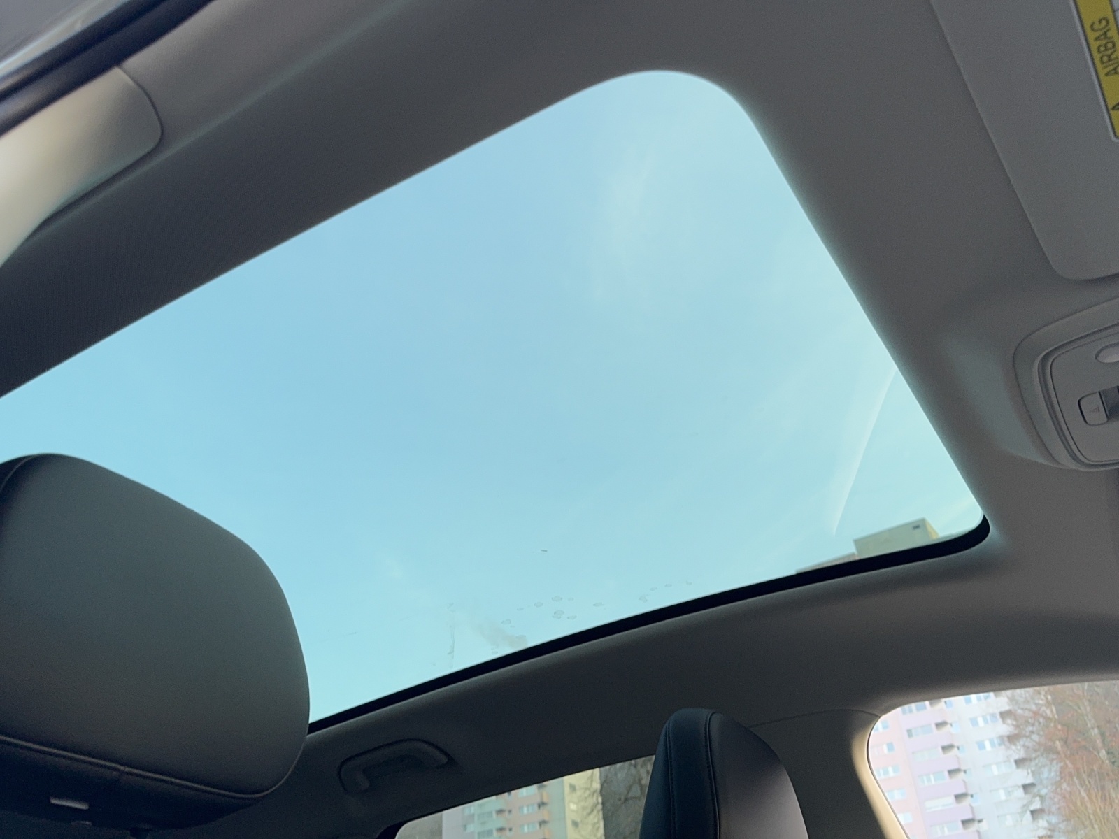 LEAPMOTOR C10 REEV 28kWh Design-image-10