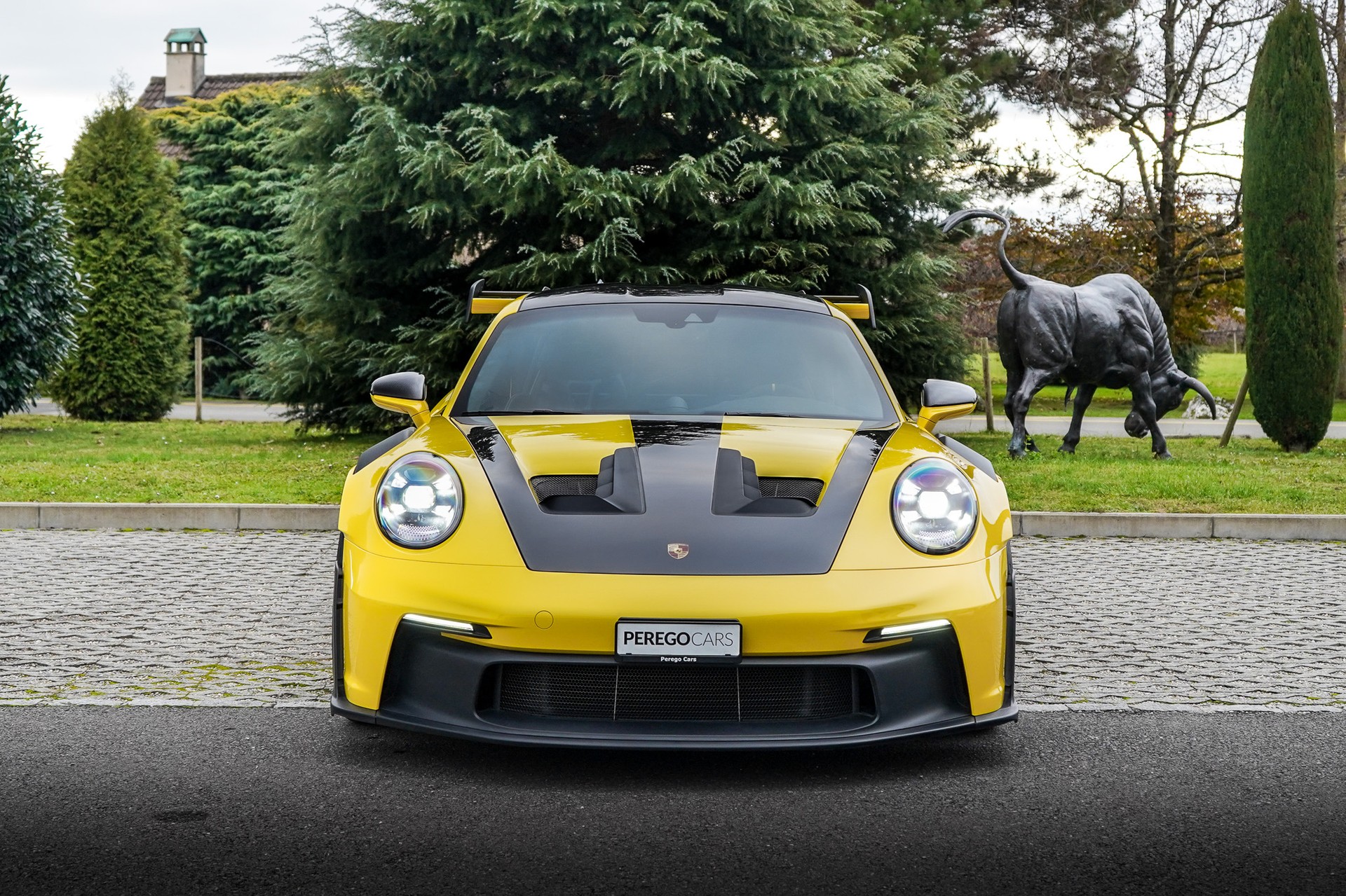 PORSCHE 911 GT3 RS-image-2