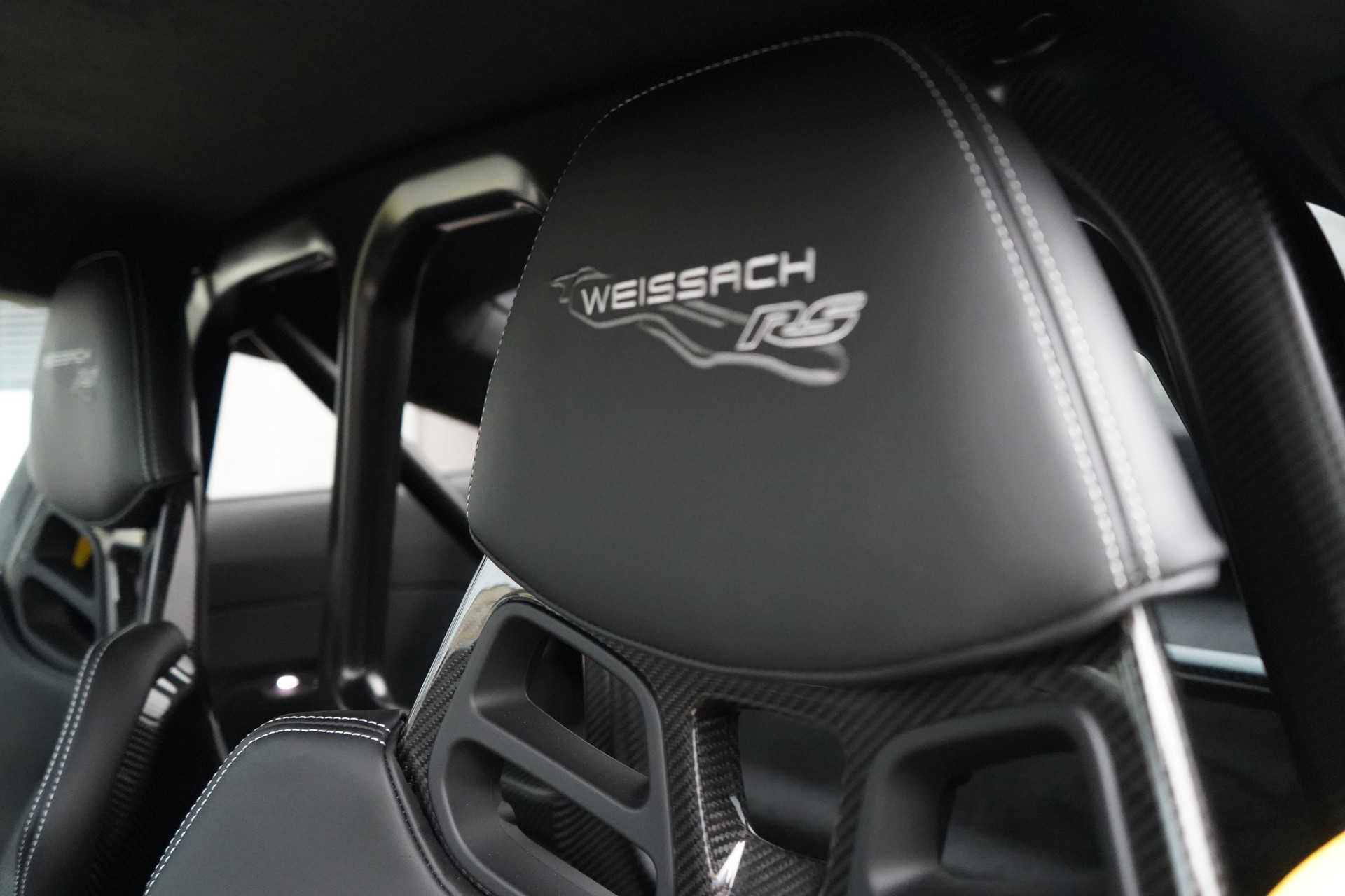 PORSCHE 911 GT3 RS-image-11