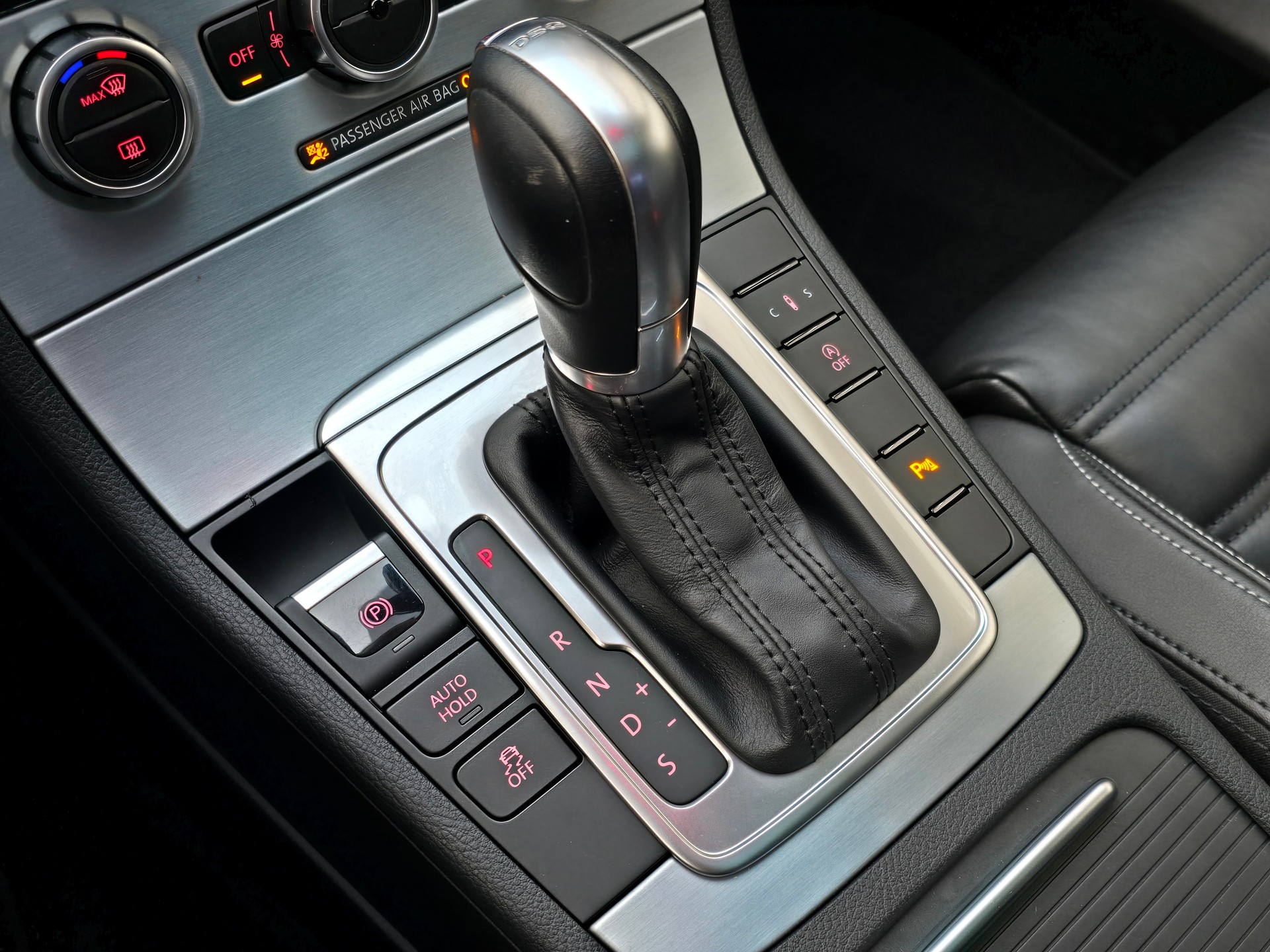 VW CC 2.0 TDI BlueMotion Technology DSG-image-20