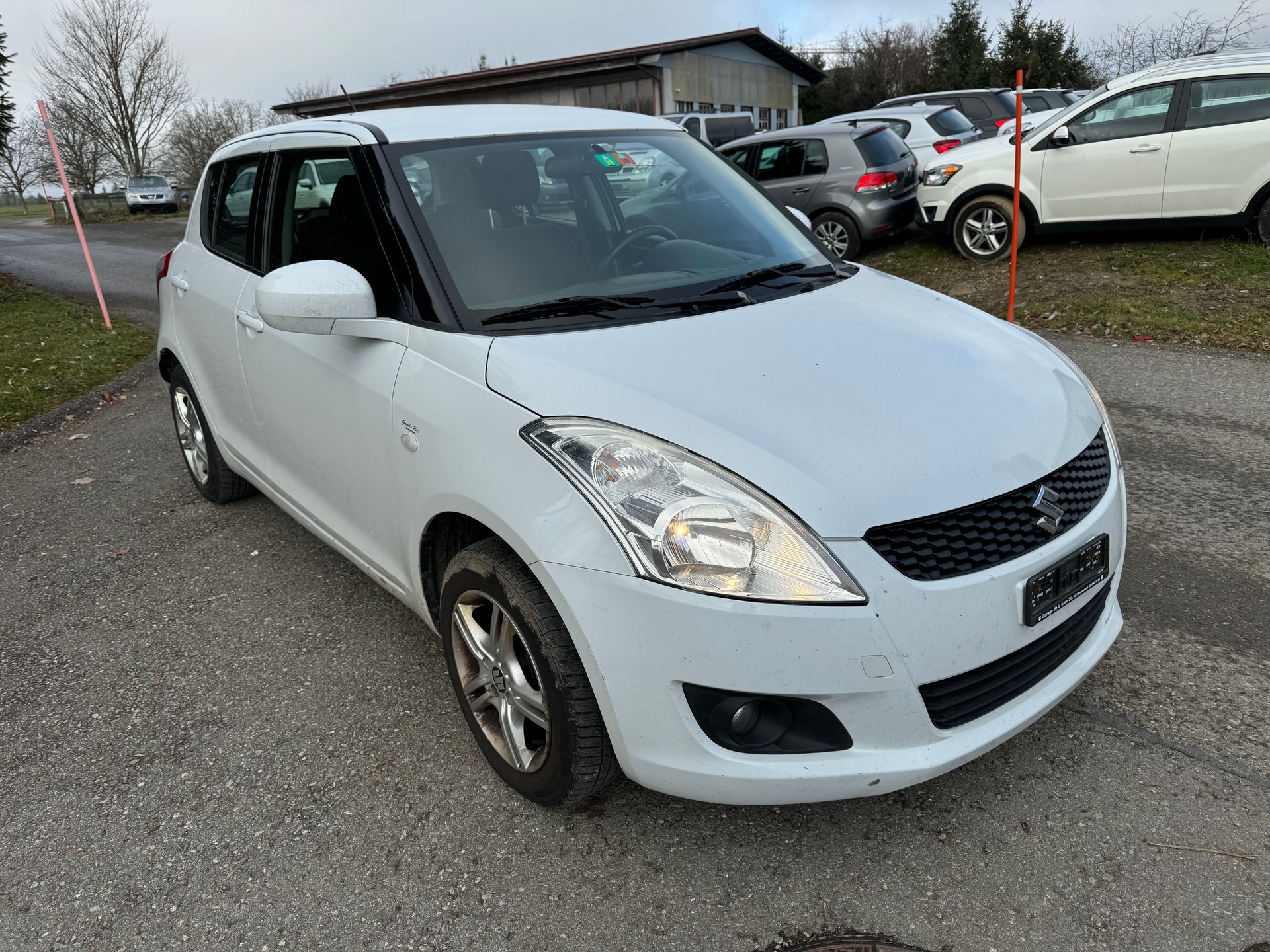 SUZUKI Swift 1.2i 16V GL Top 4x4-image-2
