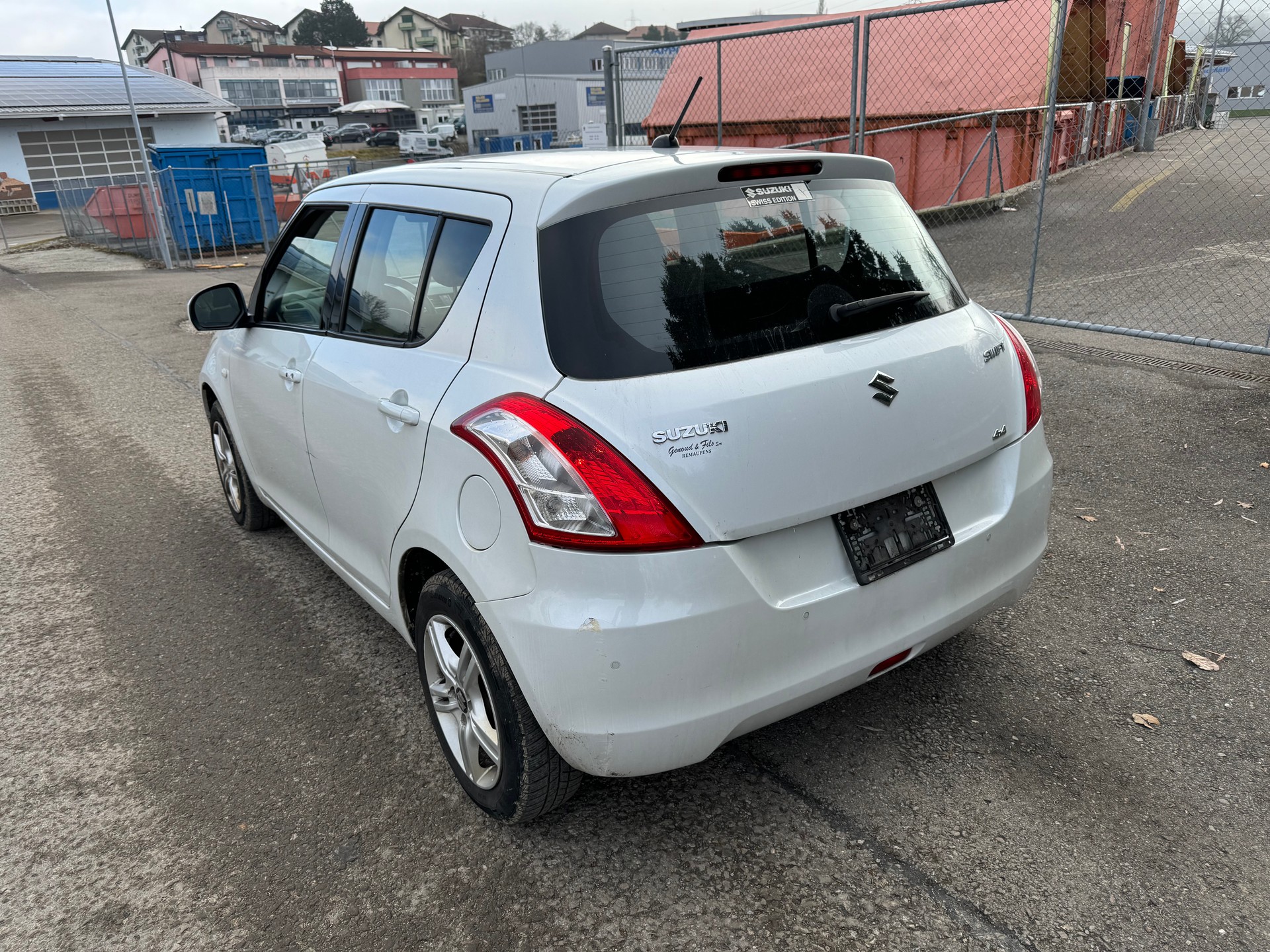 SUZUKI Swift 1.2i 16V GL Top 4x4-image-4