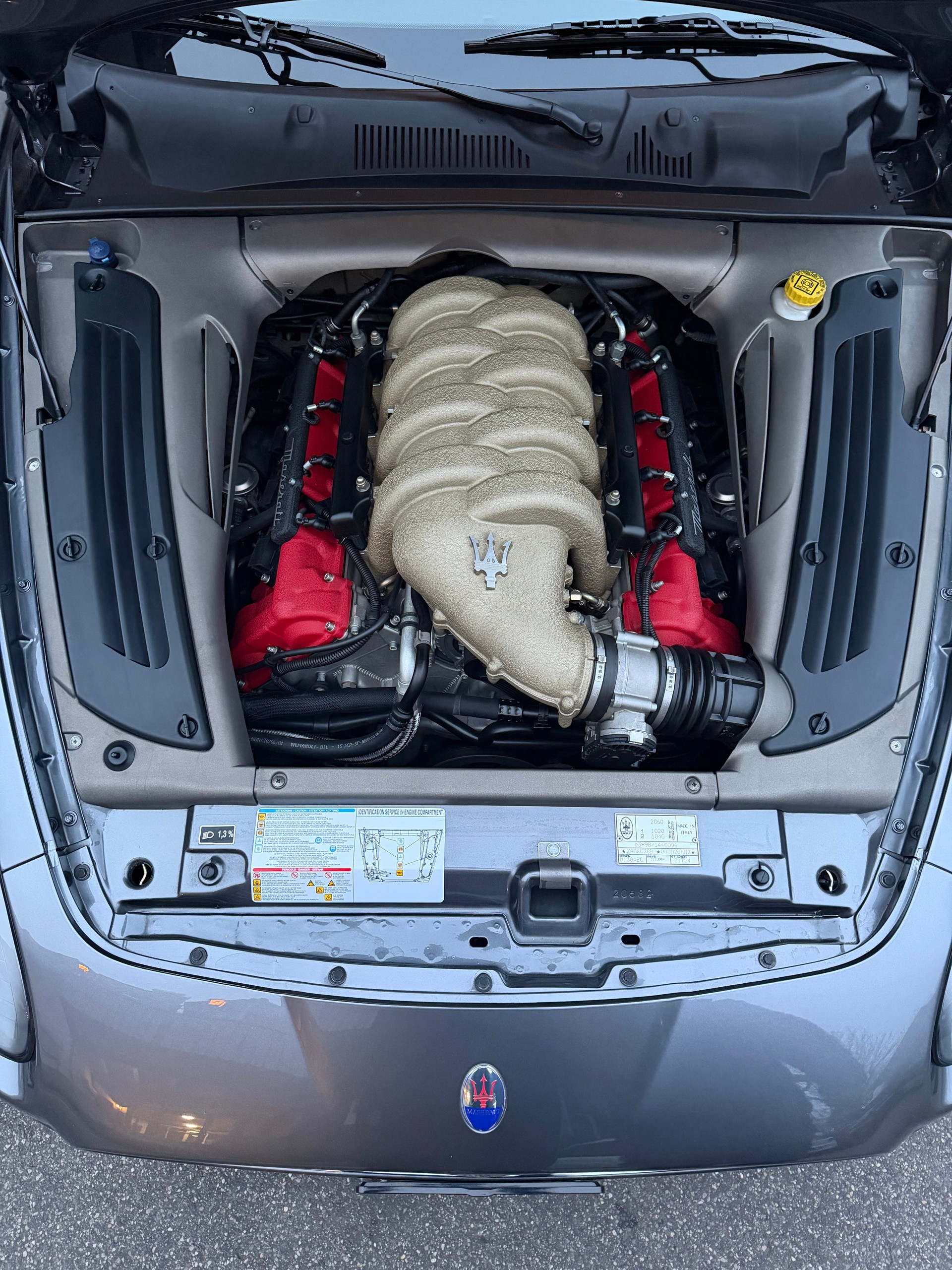 MASERATI Coupé GranSport-image-7