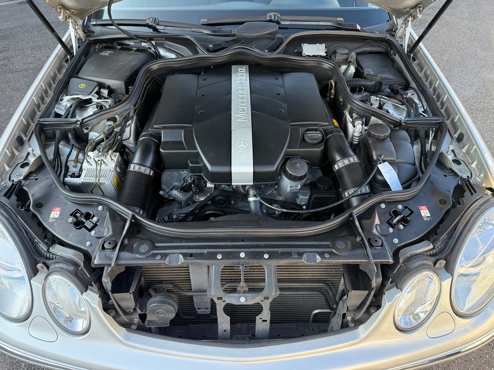 MERCEDES-BENZ E 320 Elégance Automatic-image-19