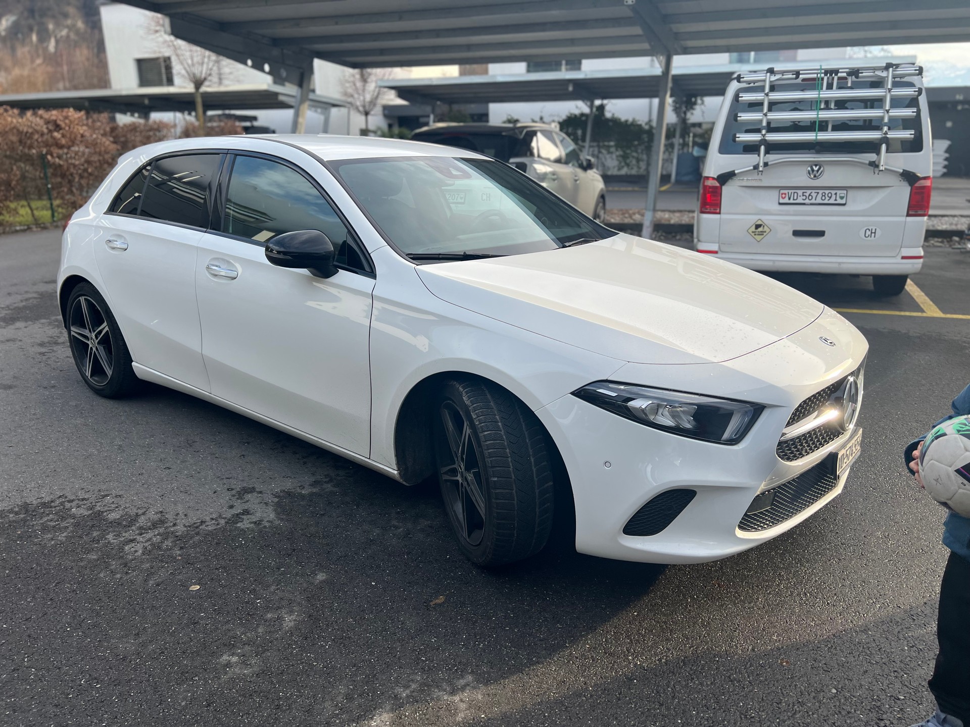 MERCEDES-BENZ A 180 Edition 7G-DCT-image-1