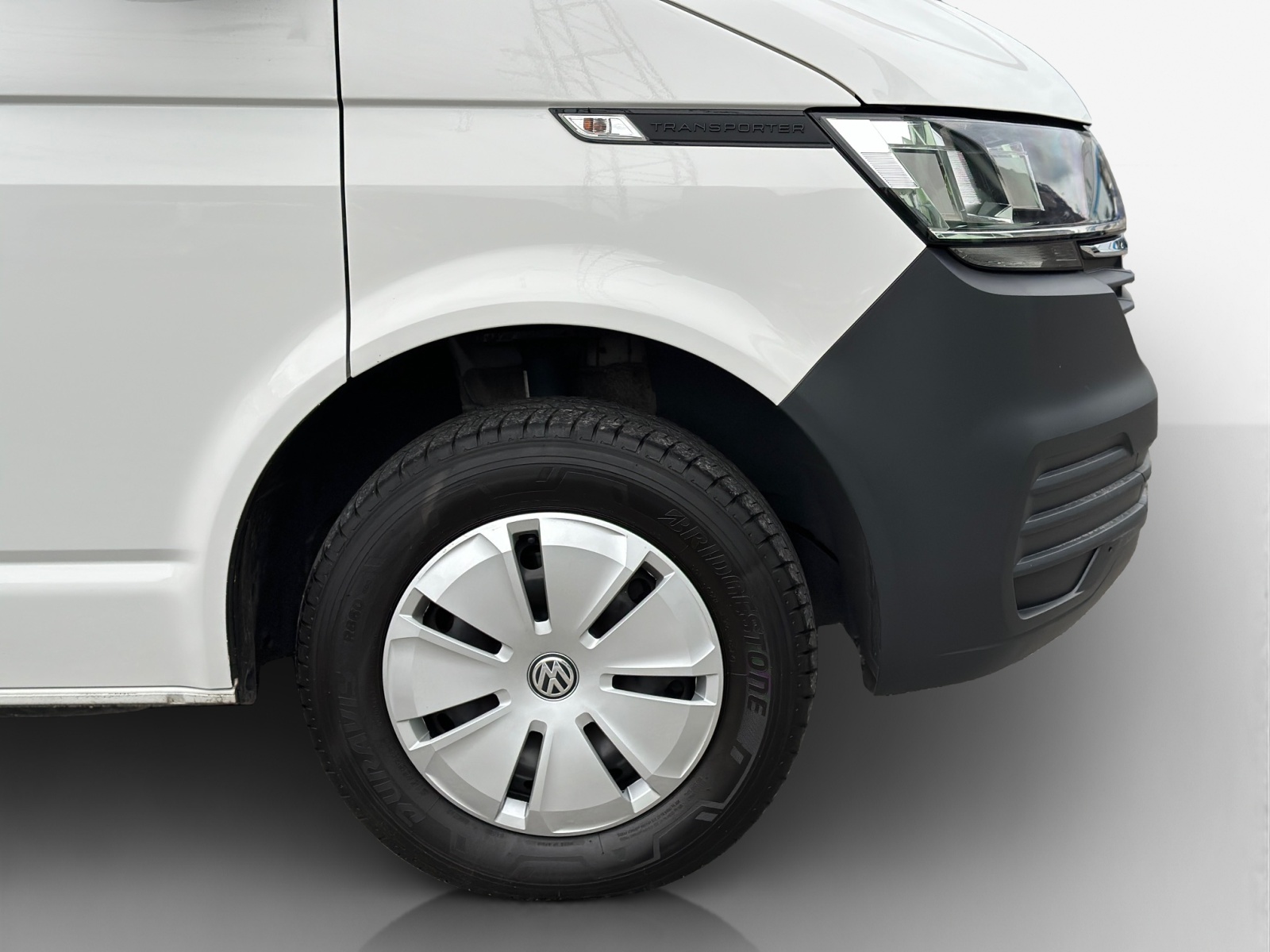 VW T6.1 2.0 TDI DSG-image-14