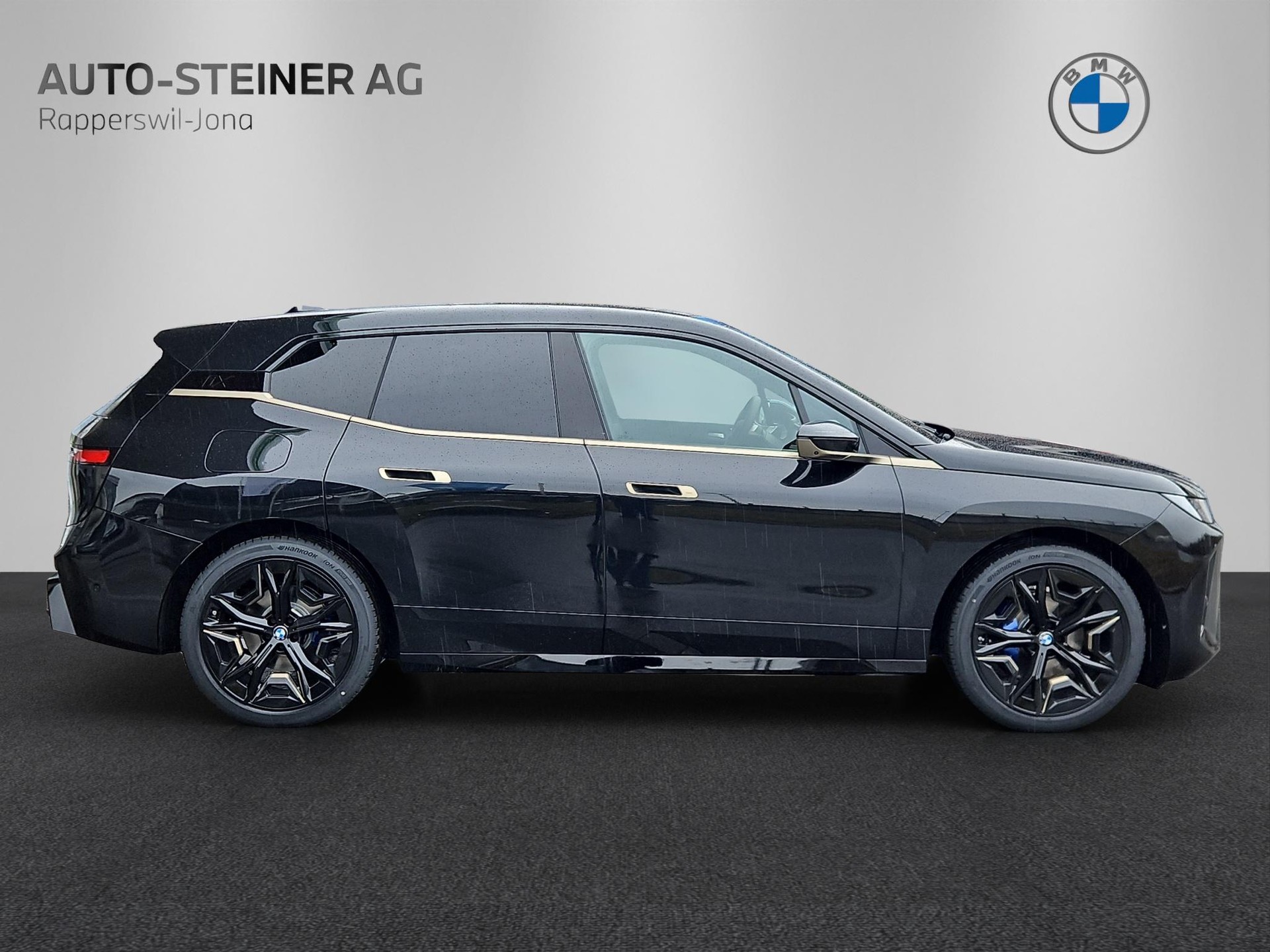 BMW iX xDrive45 M Sport-image-5