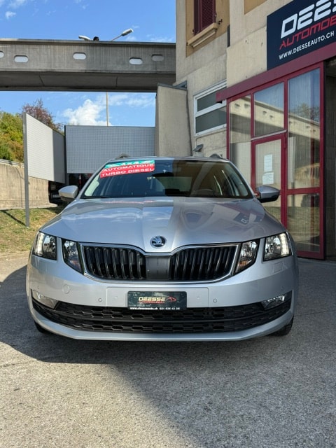 SKODA Octavia Combi 2.0 TDI Ambition 4x4 DSG-image-2