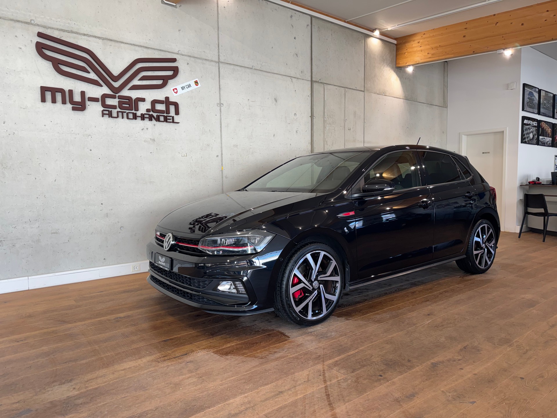 VW Polo 2.0 TSI GTI DSG || PANORAMA || ACC TEMPOMAT || RÜCKFAHRKAMERA || APPLE CARPLAY-image-0