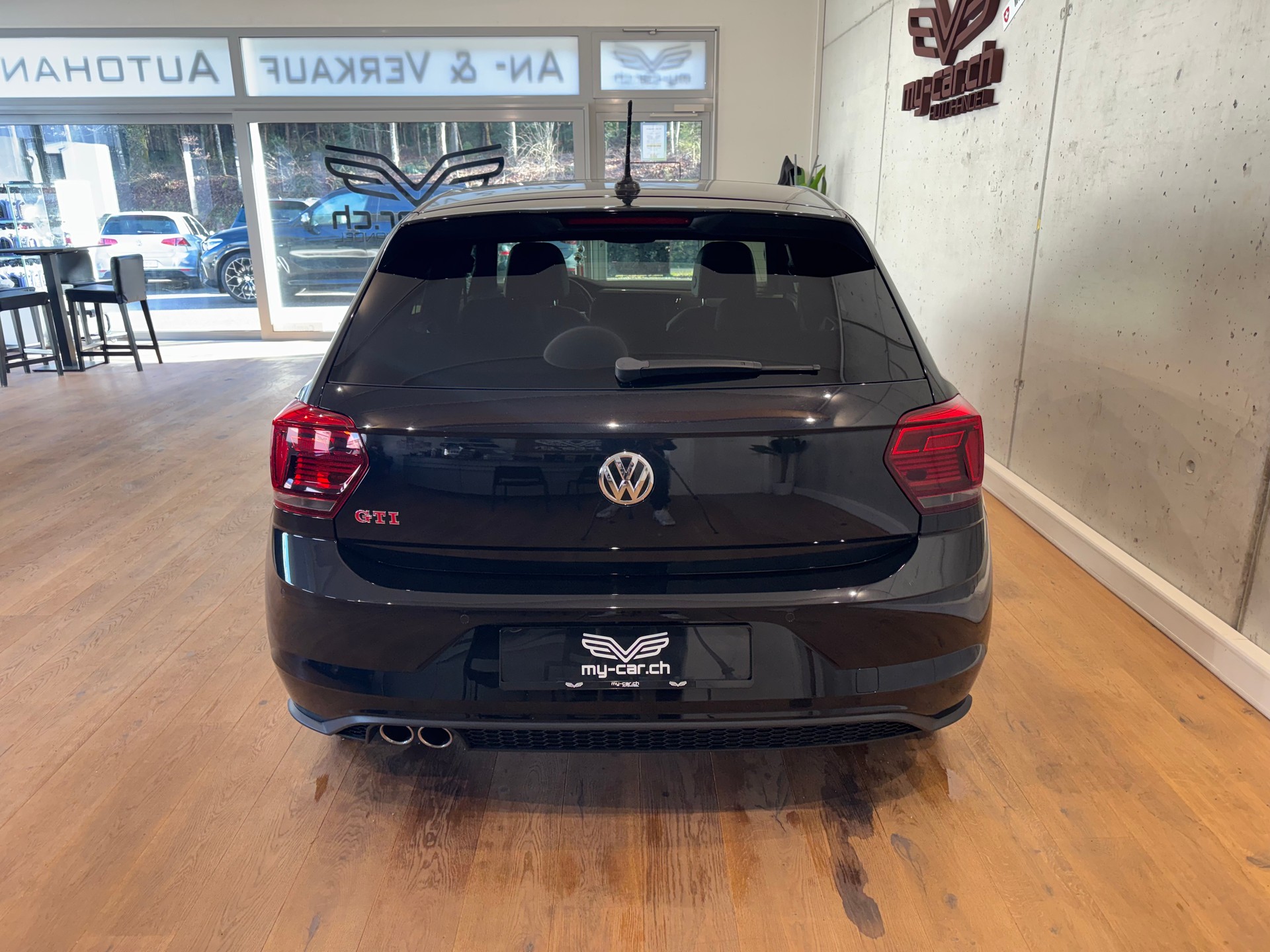 VW Polo 2.0 TSI GTI DSG || PANORAMA || ACC TEMPOMAT || RÜCKFAHRKAMERA || APPLE CARPLAY-image-10