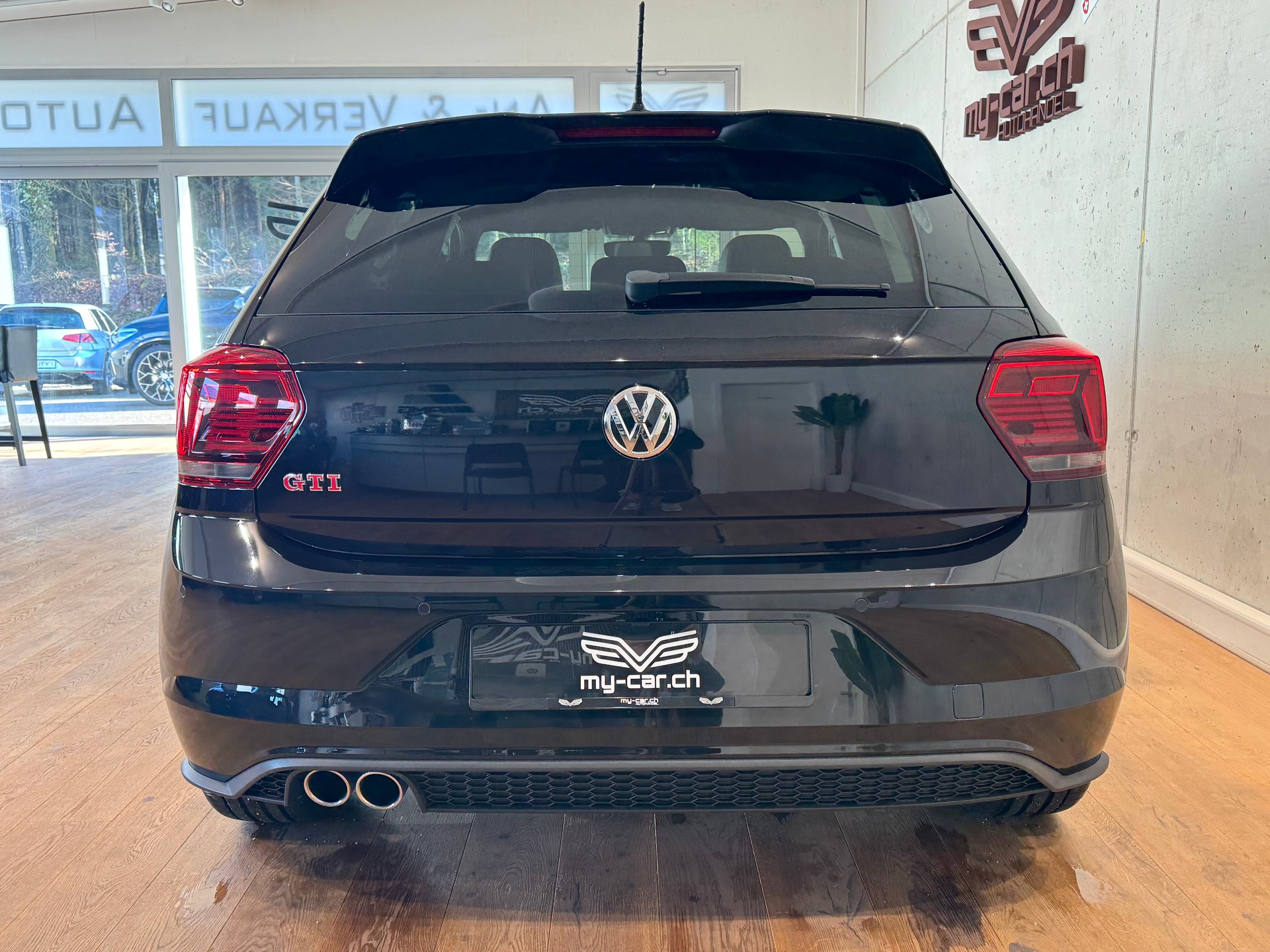 VW Polo 2.0 TSI GTI DSG || PANORAMA || ACC TEMPOMAT || RÜCKFAHRKAMERA || APPLE CARPLAY-image-8