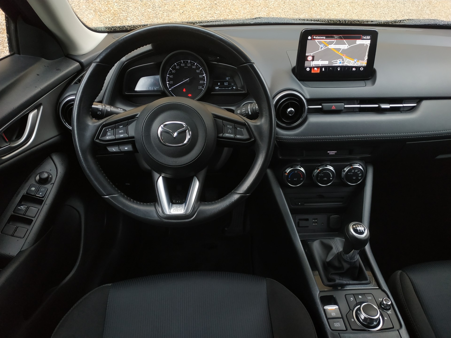 MAZDA CX-3 SKYACTIV-G 150 Ambition AWD-image-10