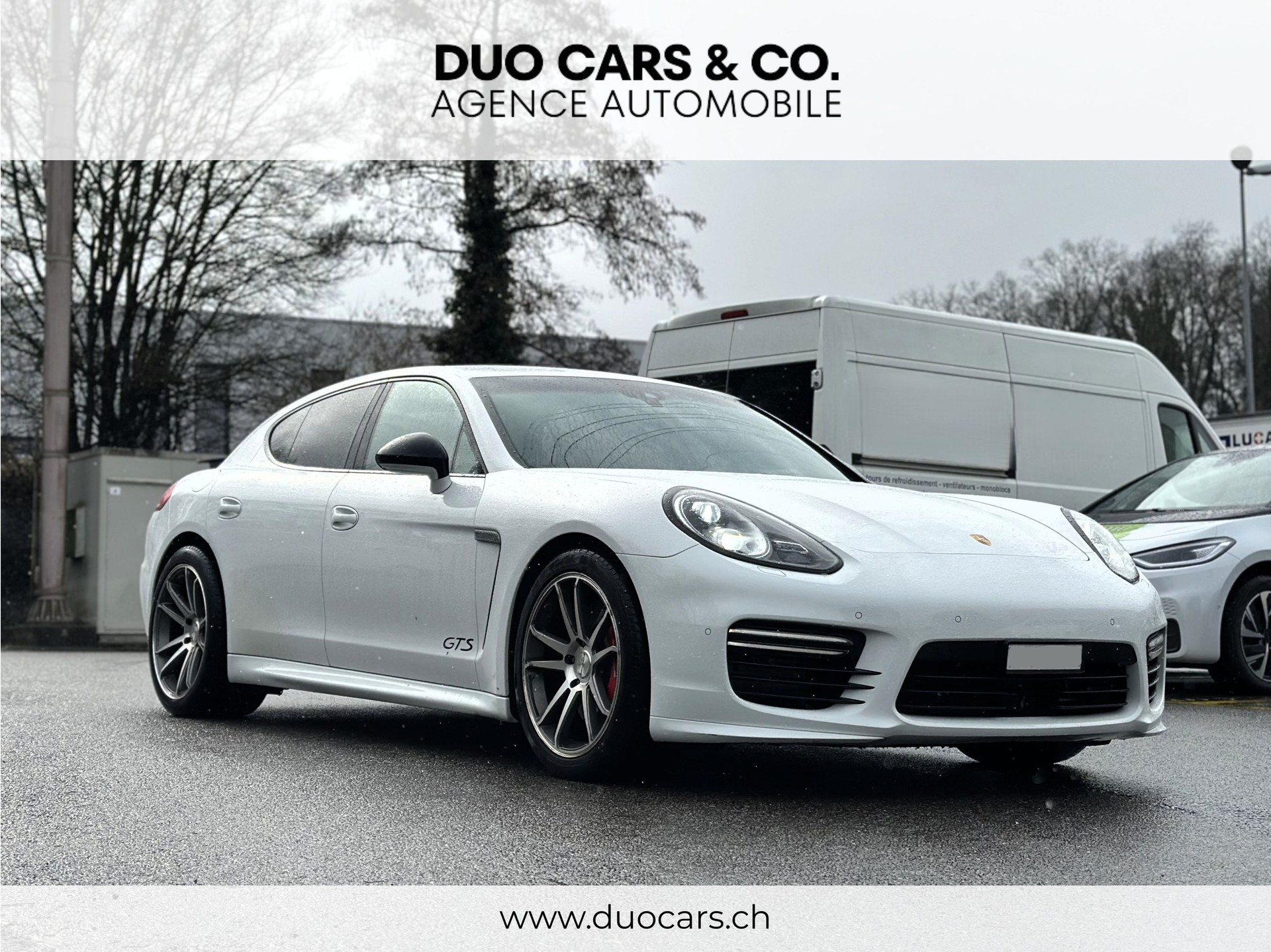 PORSCHE Panamera GTS 4.8 PDK-image-1