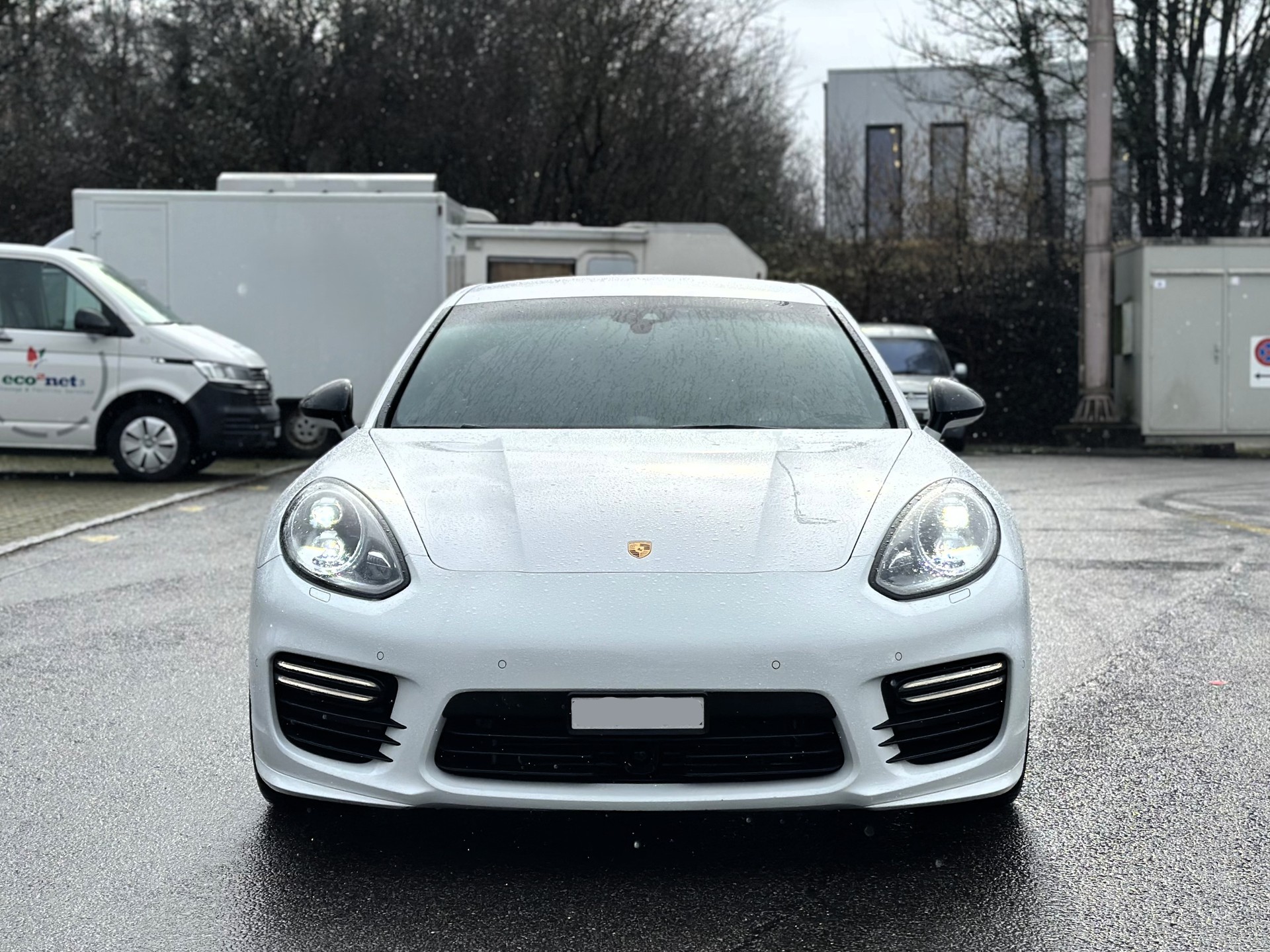 PORSCHE Panamera GTS 4.8 PDK-image-0