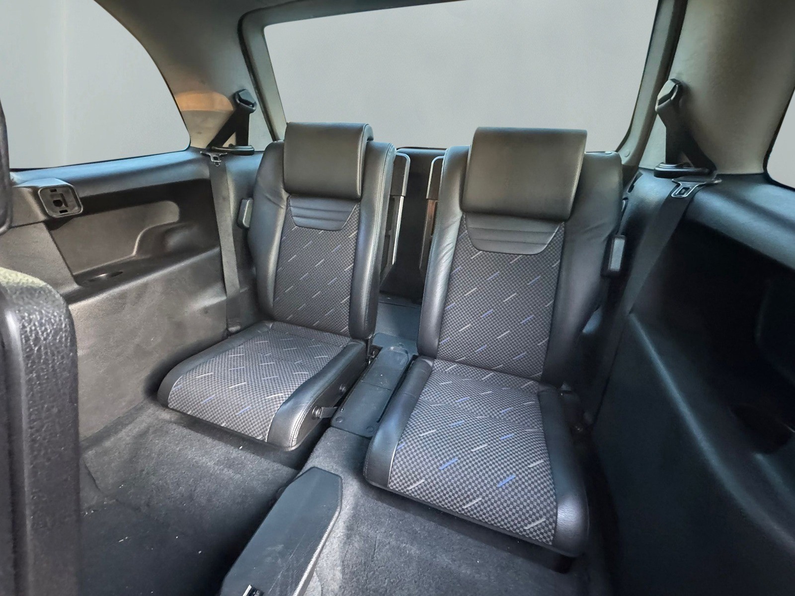 OPEL Zafira 2.0i Turbo OPC-image-7