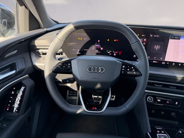 AUDI Q5 Sportback TDI quattro 150 kW S-tronic-image-12
