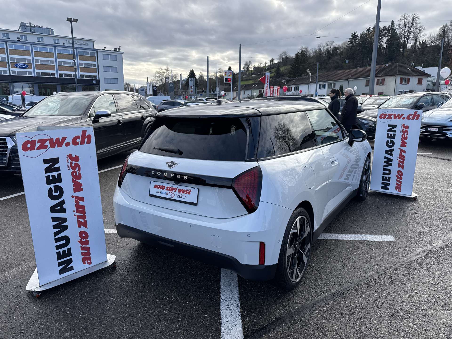 MINI Cooper E Automat 36.8 kWh-image-2