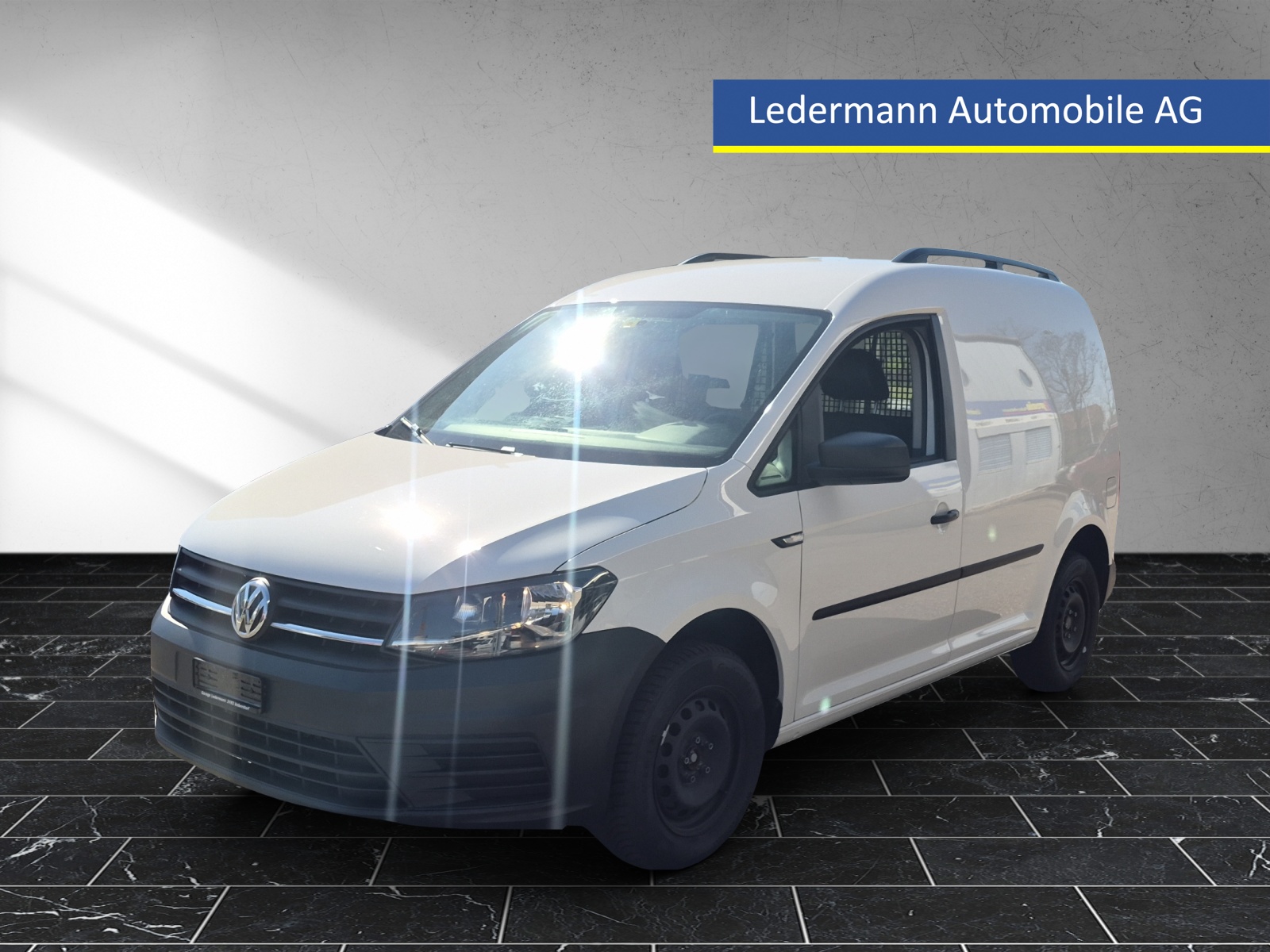 VW Caddy 2.0TDI BlueMotion Technology-image-0