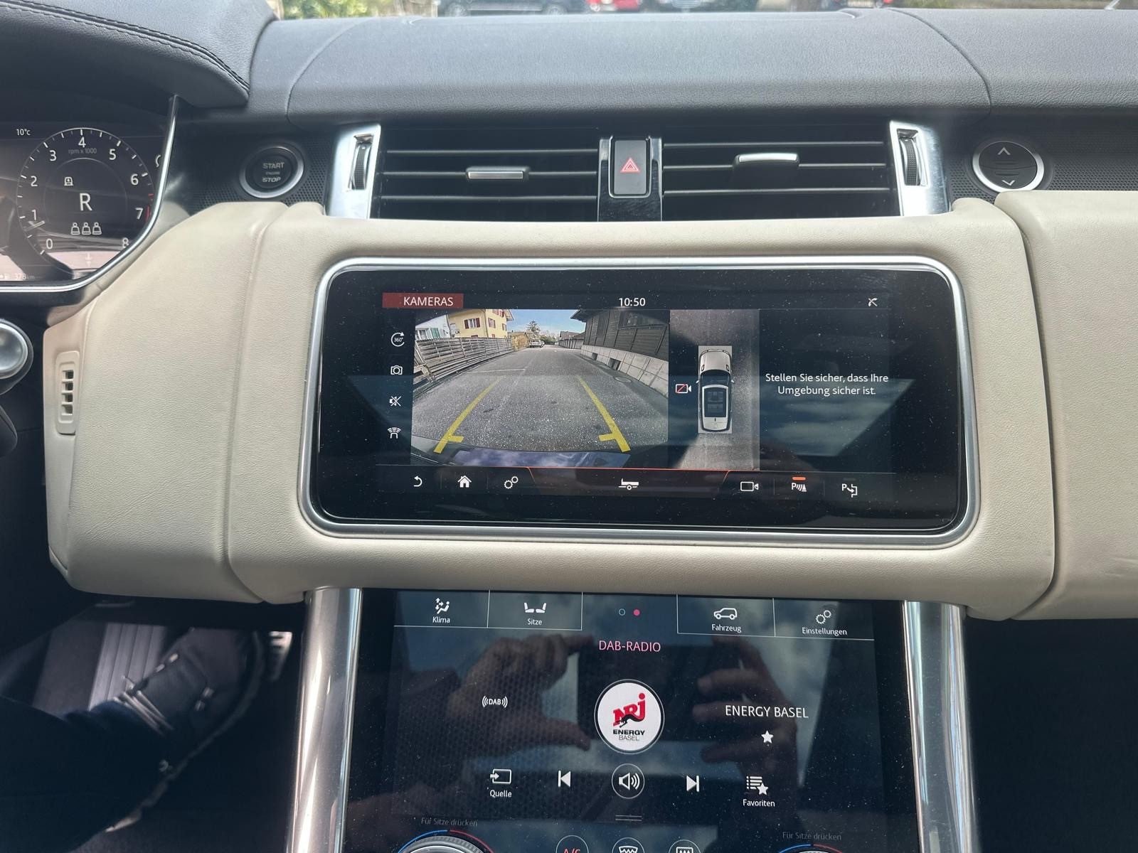 LAND ROVER Range Rover Sport P400 3.0 I6 MHEV HSTAutomatic-image-11