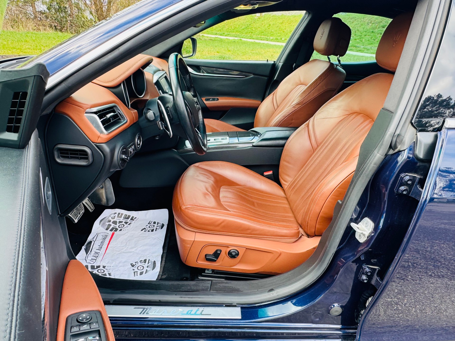 MASERATI Ghibli S Q4 3.0 V6 Automatica 411 PS 4x4-image-10