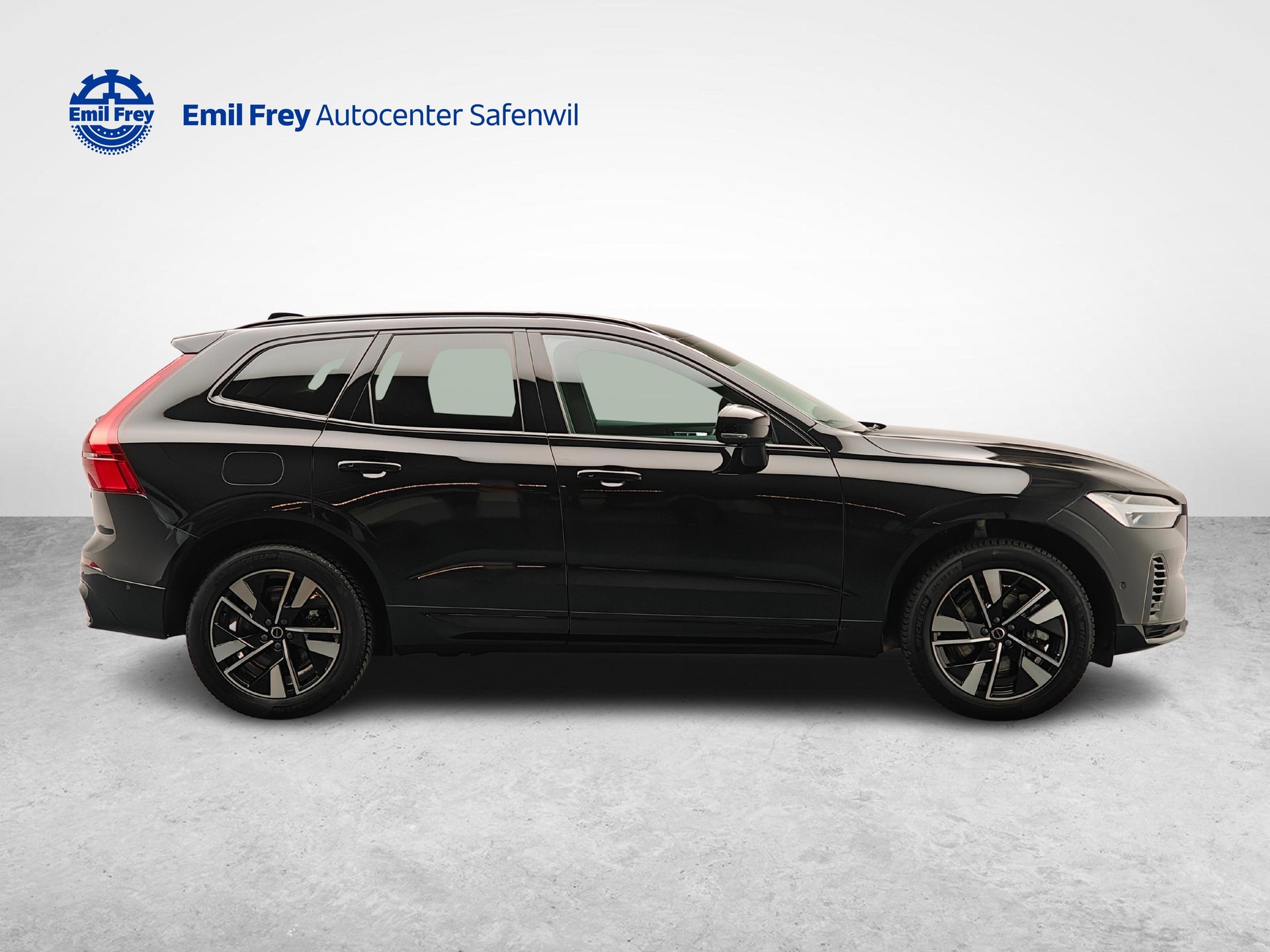 VOLVO XC60 2.0 T6 TE Plus Dark eAWD-image-5