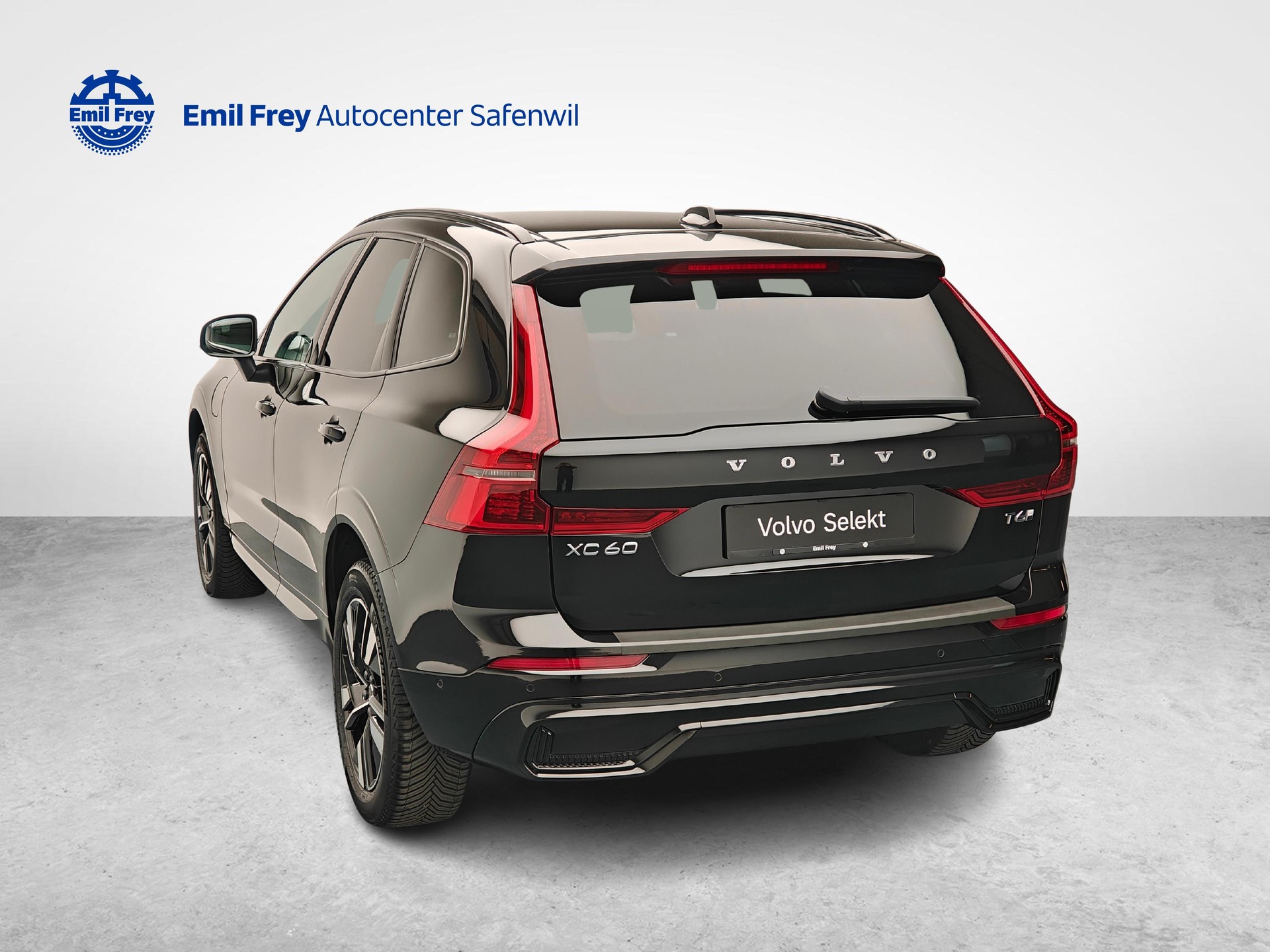 VOLVO XC60 2.0 T6 TE Plus Dark eAWD-image-2