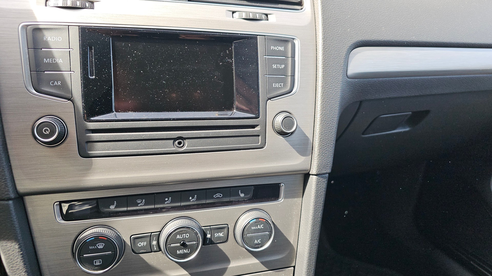 VW Golf 1.6 TDI Comfortline 4Motion-image-8