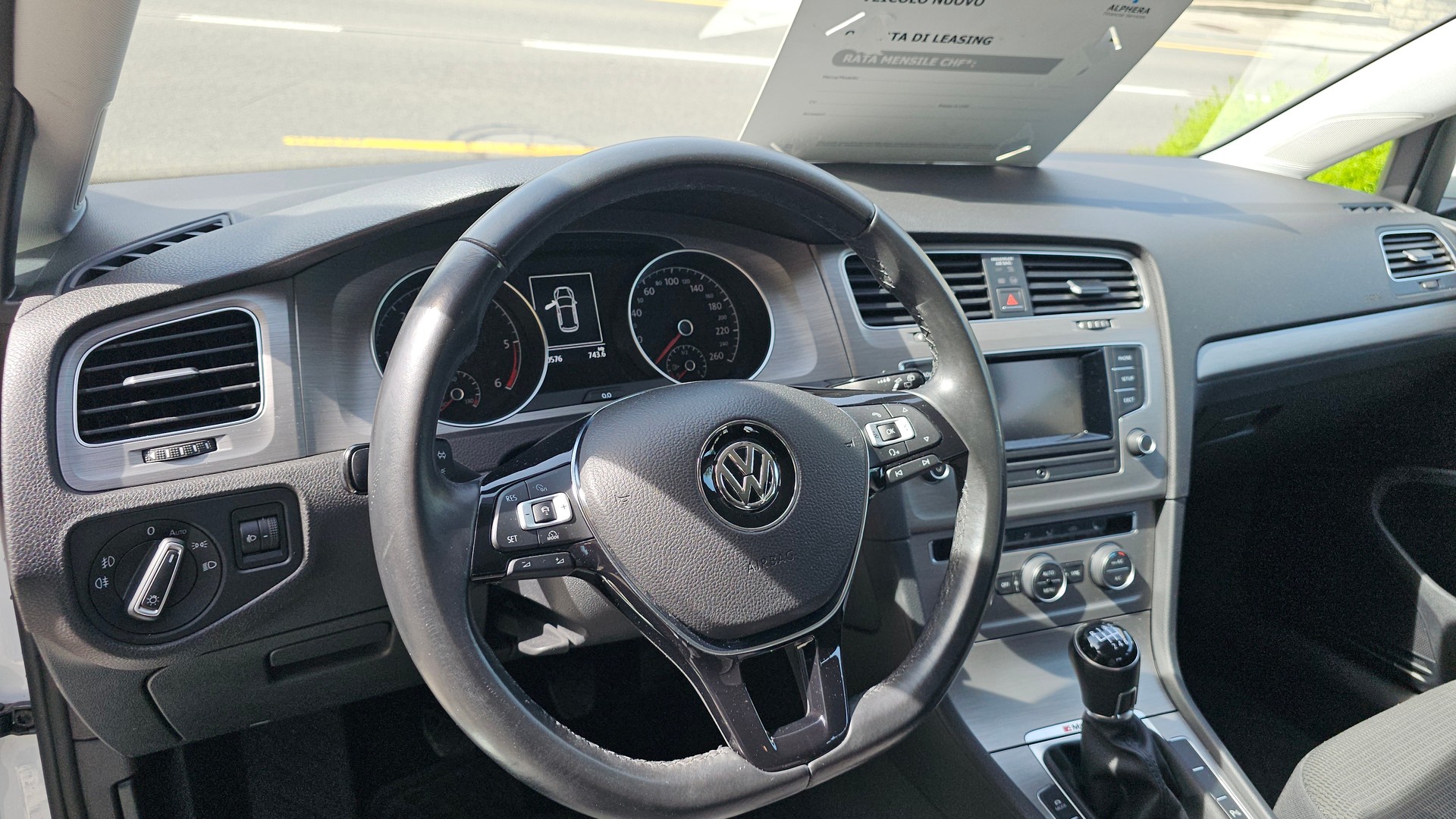 VW Golf 1.6 TDI Comfortline 4Motion-image-6