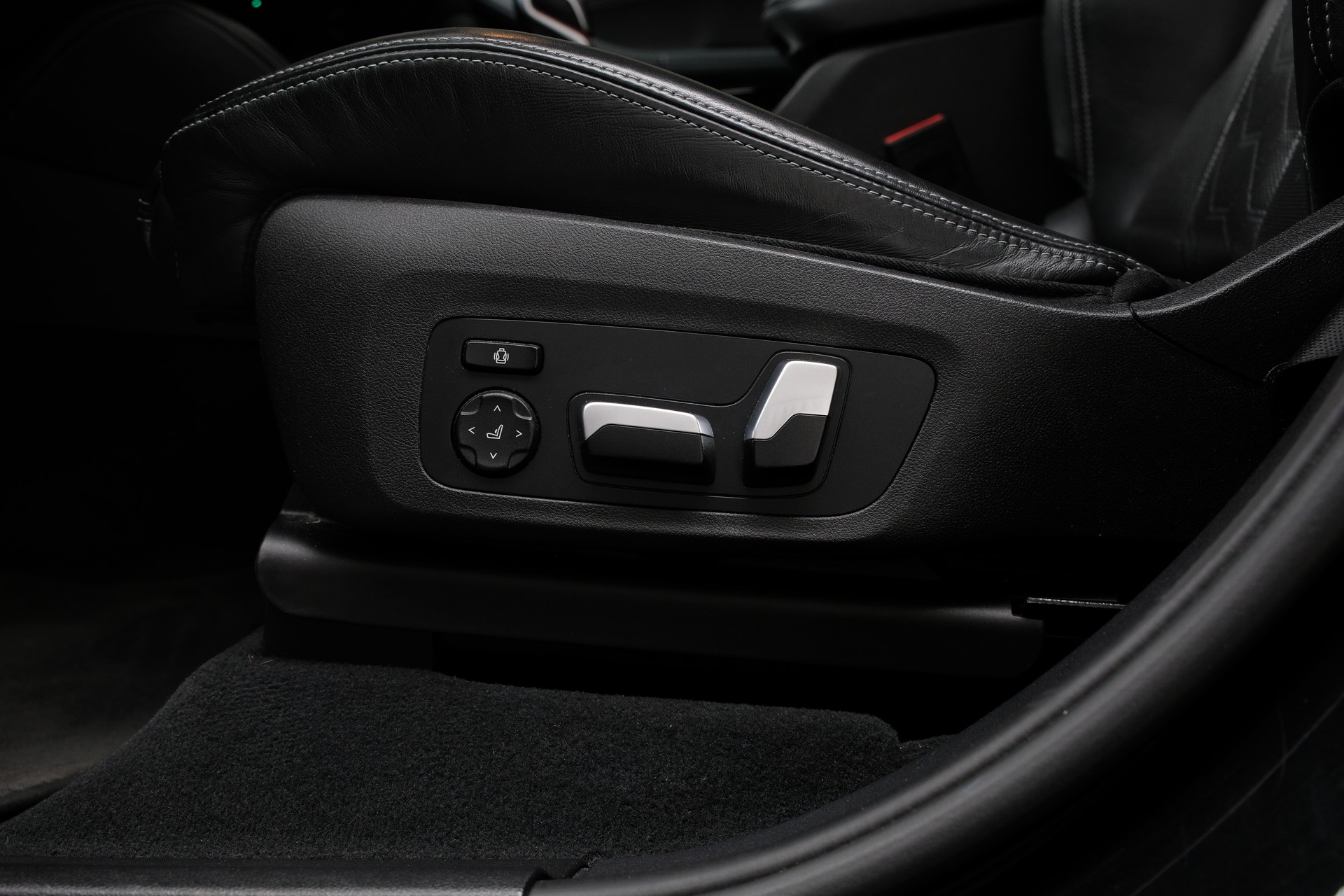 BMW X3 xDrive M Steptronic-image-26