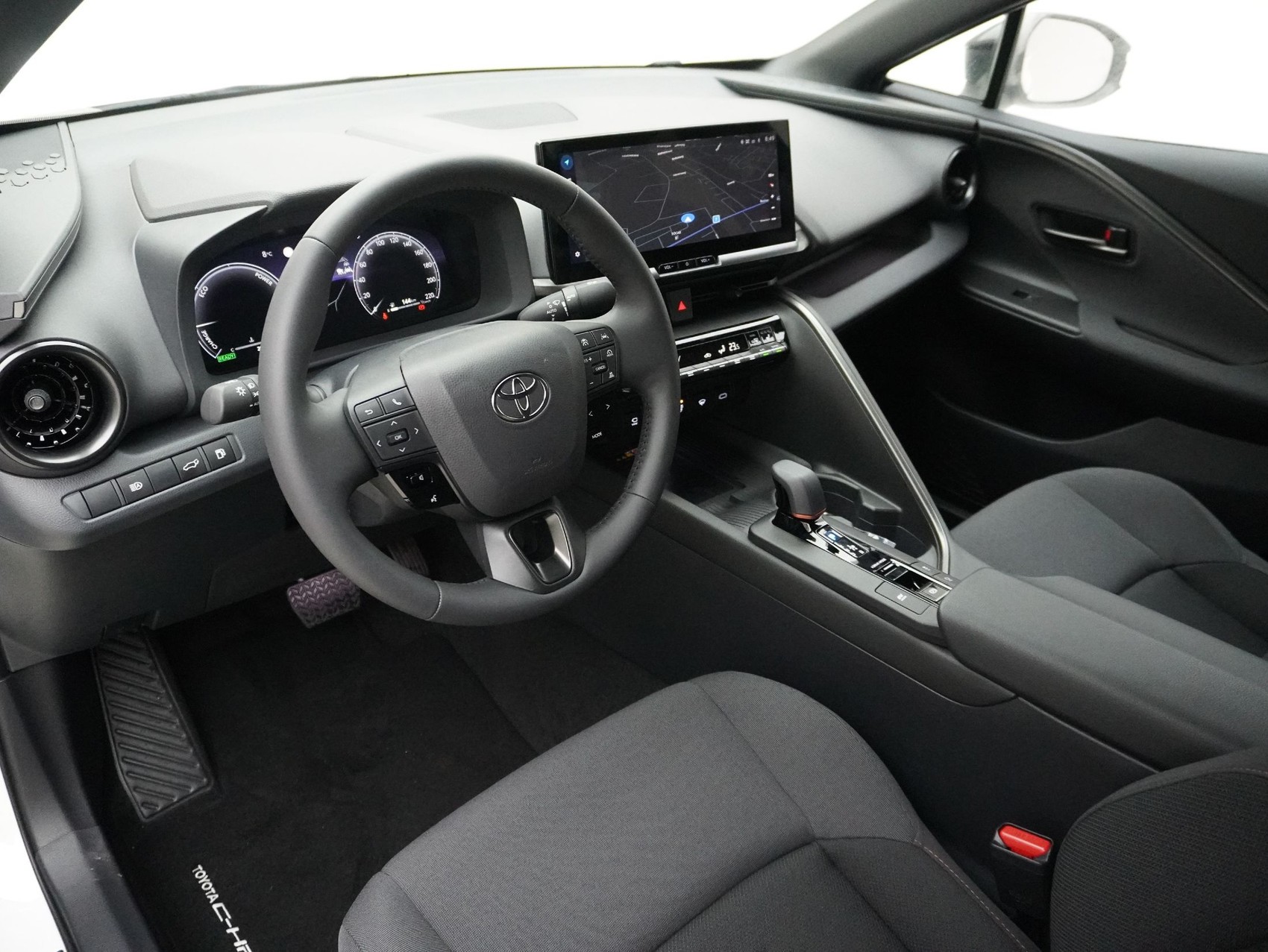 TOYOTA C-HR 2.0 HEV Trend ** 4X4 **-image-7