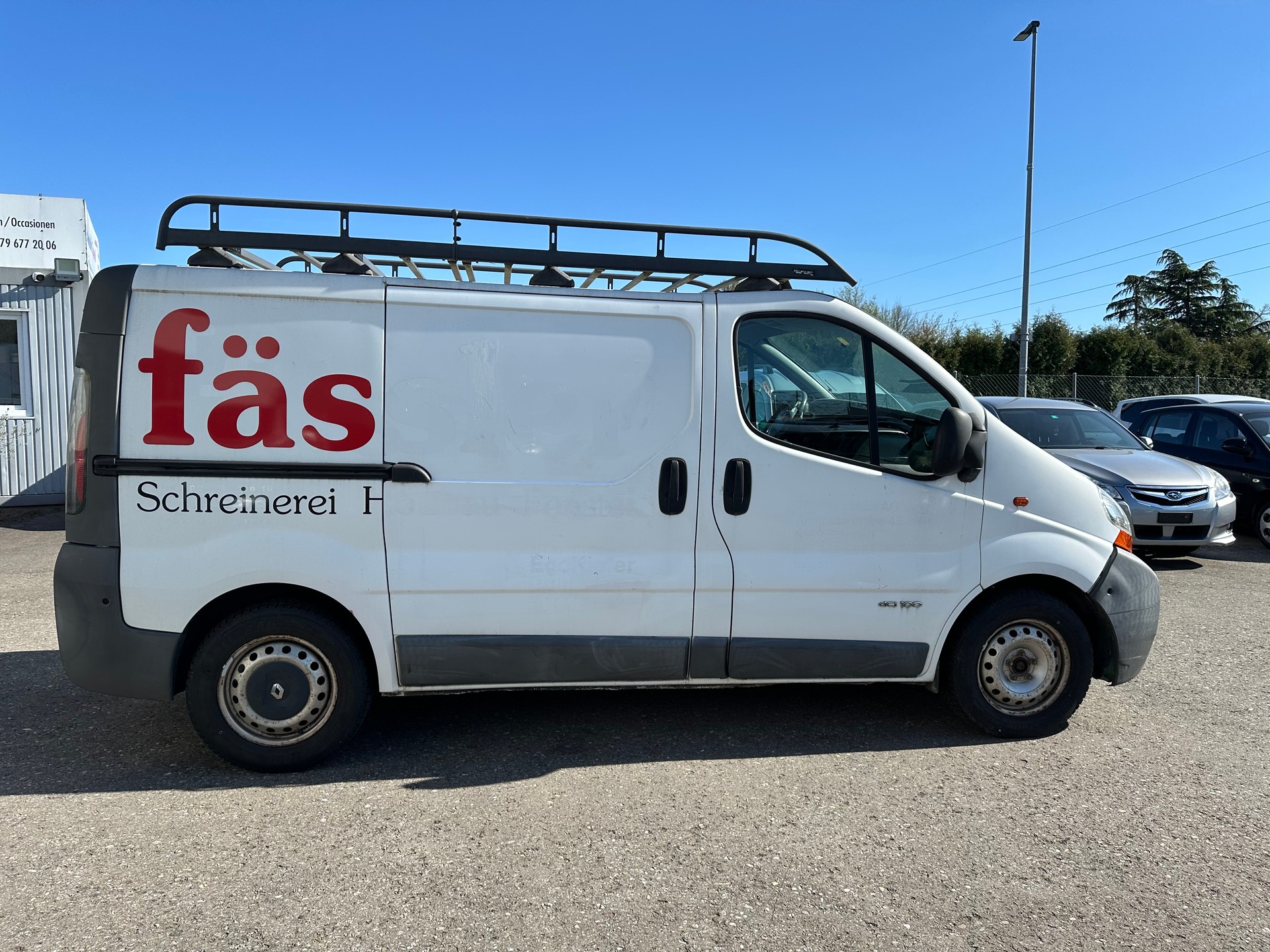 RENAULT Trafic 1.9 dCi 100 2.9t-image-4