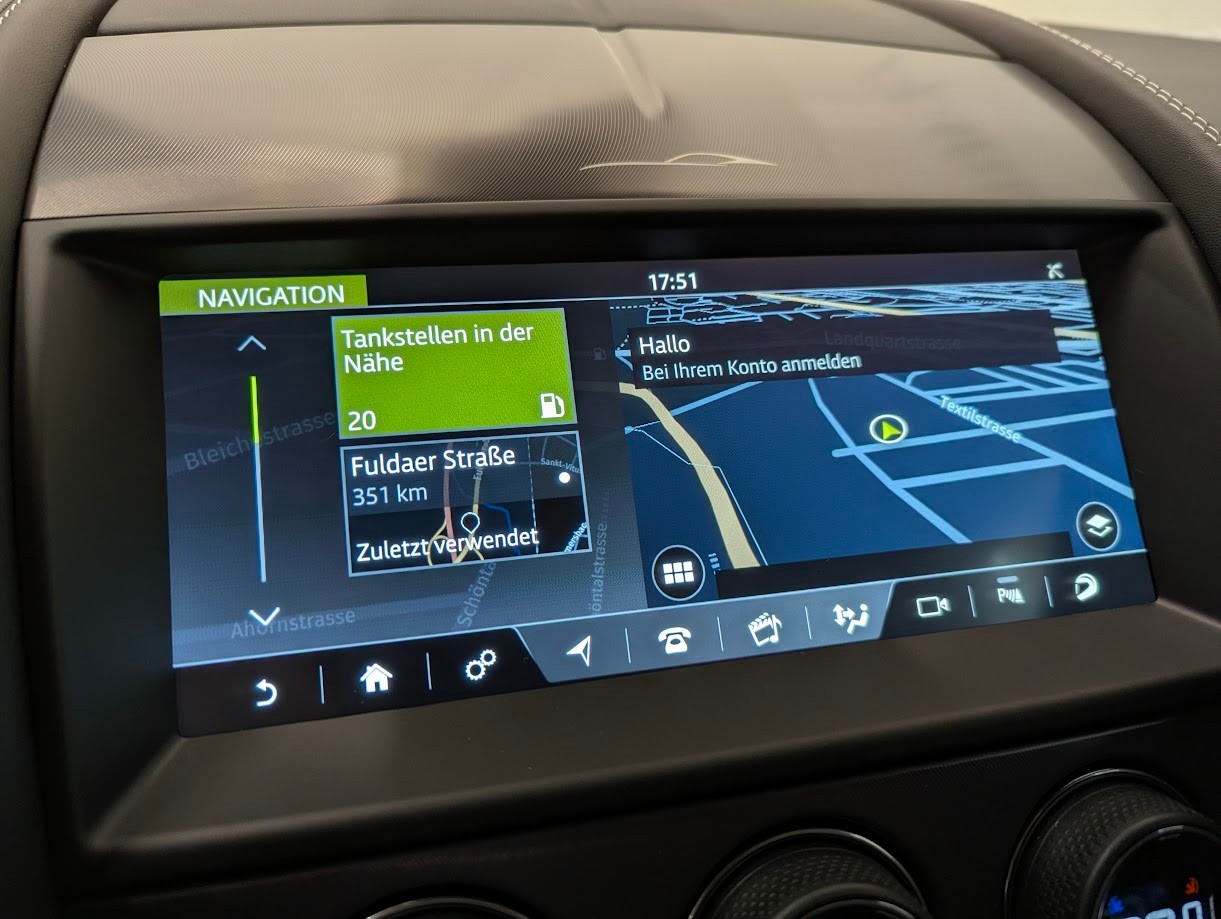 JAGUAR F-Type Convertible 5.0 V8 R75 AWD*LIMITIERTES SONDERMODELL 5J GAR PIXEL-LED CAM MERIDIAN SITZKLIMA*-image-19