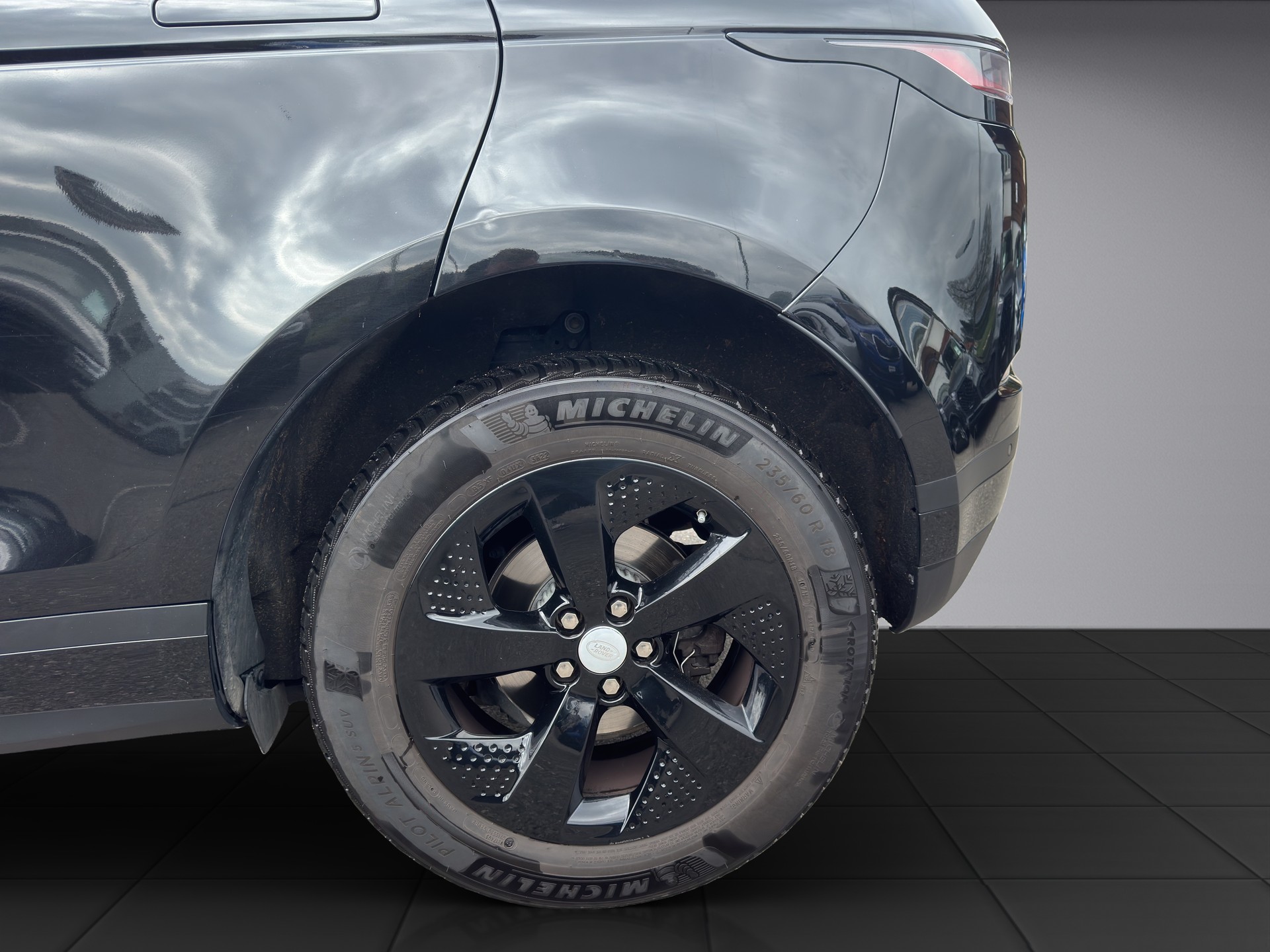 LAND ROVER Range Rover Evoque 2.0 T-image-4