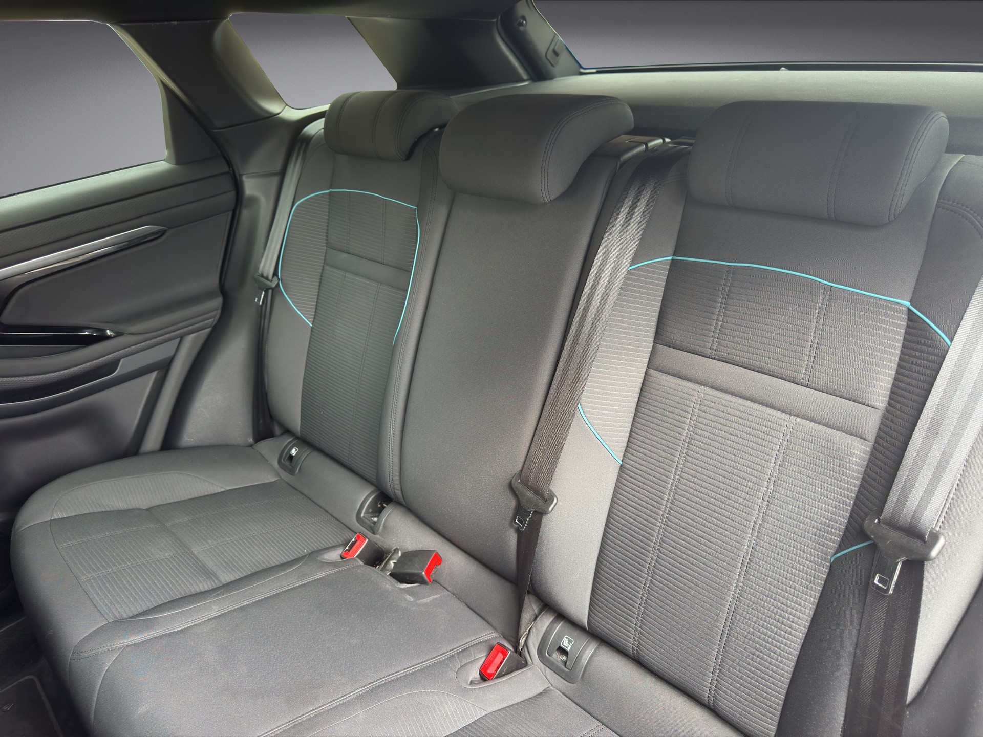 LAND ROVER Range Rover Evoque 2.0 T-image-11