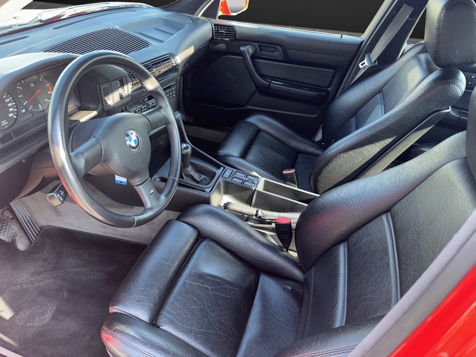 BMW M5-image-7