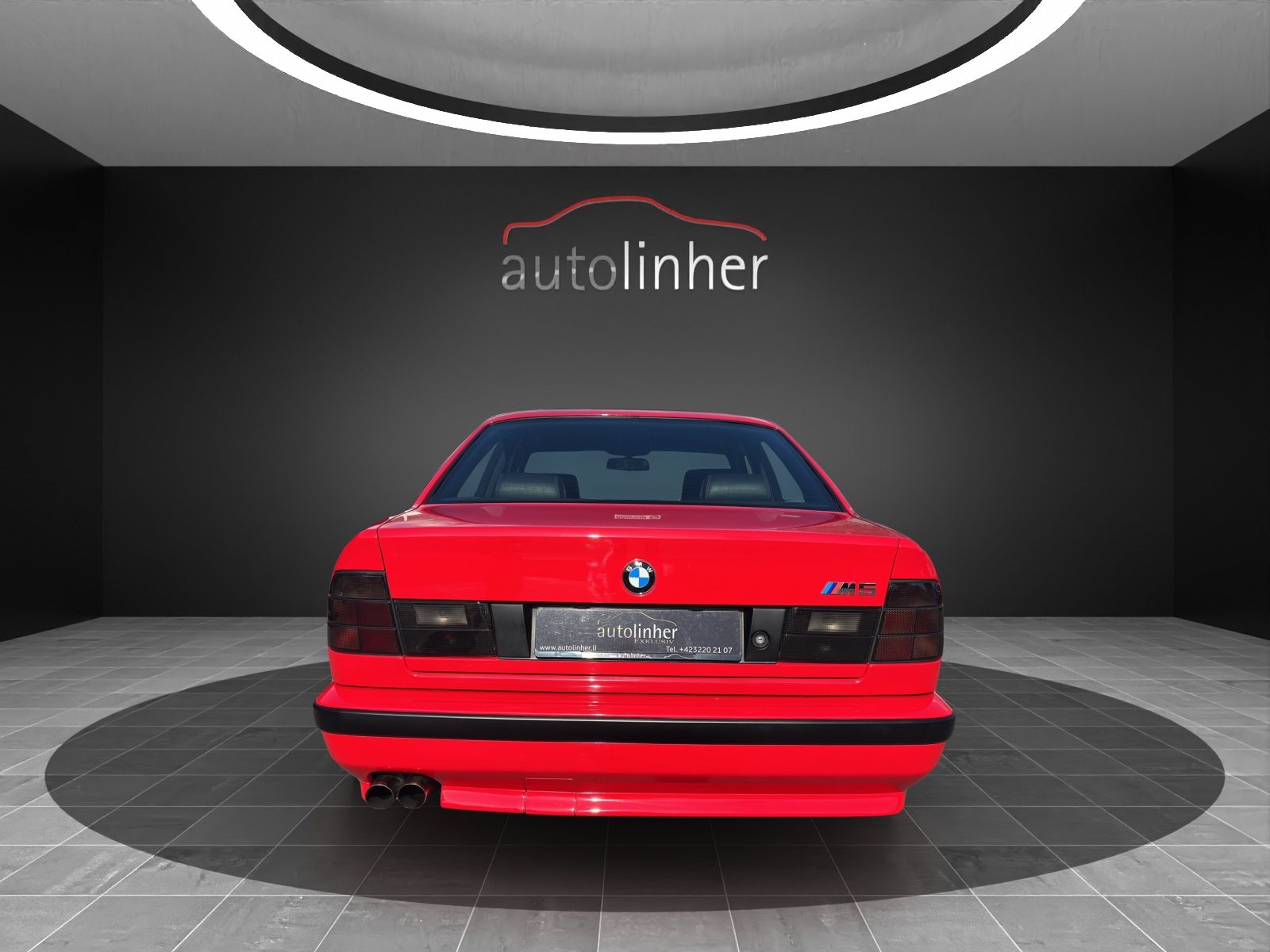 BMW M5-image-3